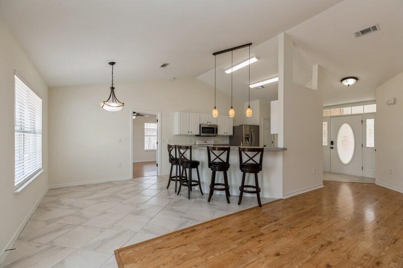 MACK BAYOU POINTE S/D - Residential
