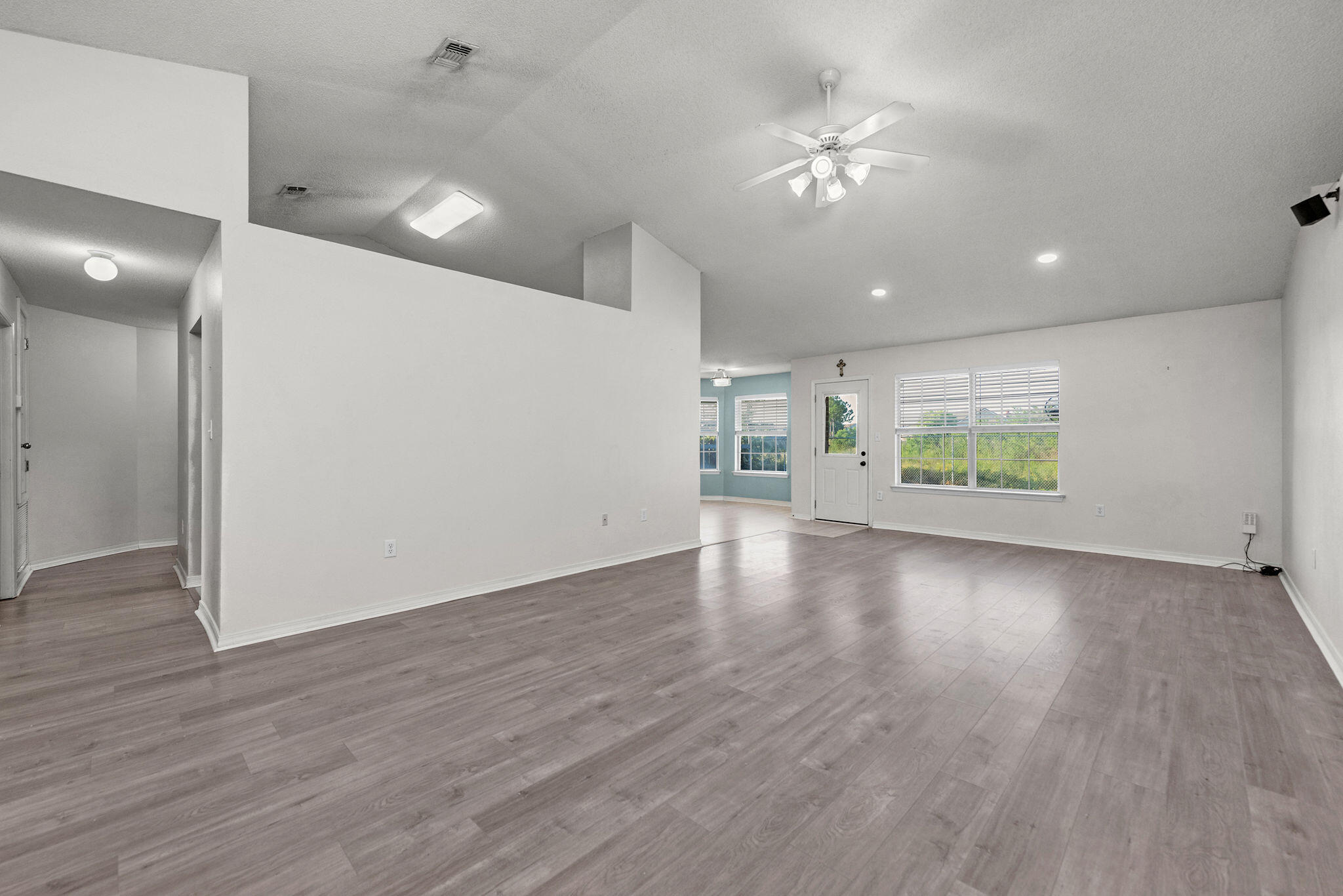 CREETWOOD PLACE - Residential
