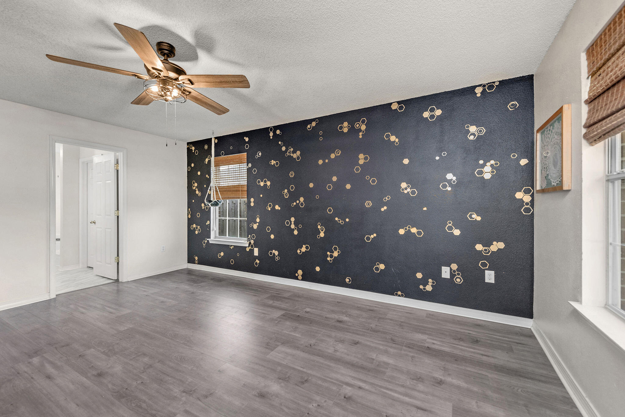 CREETWOOD PLACE - Residential