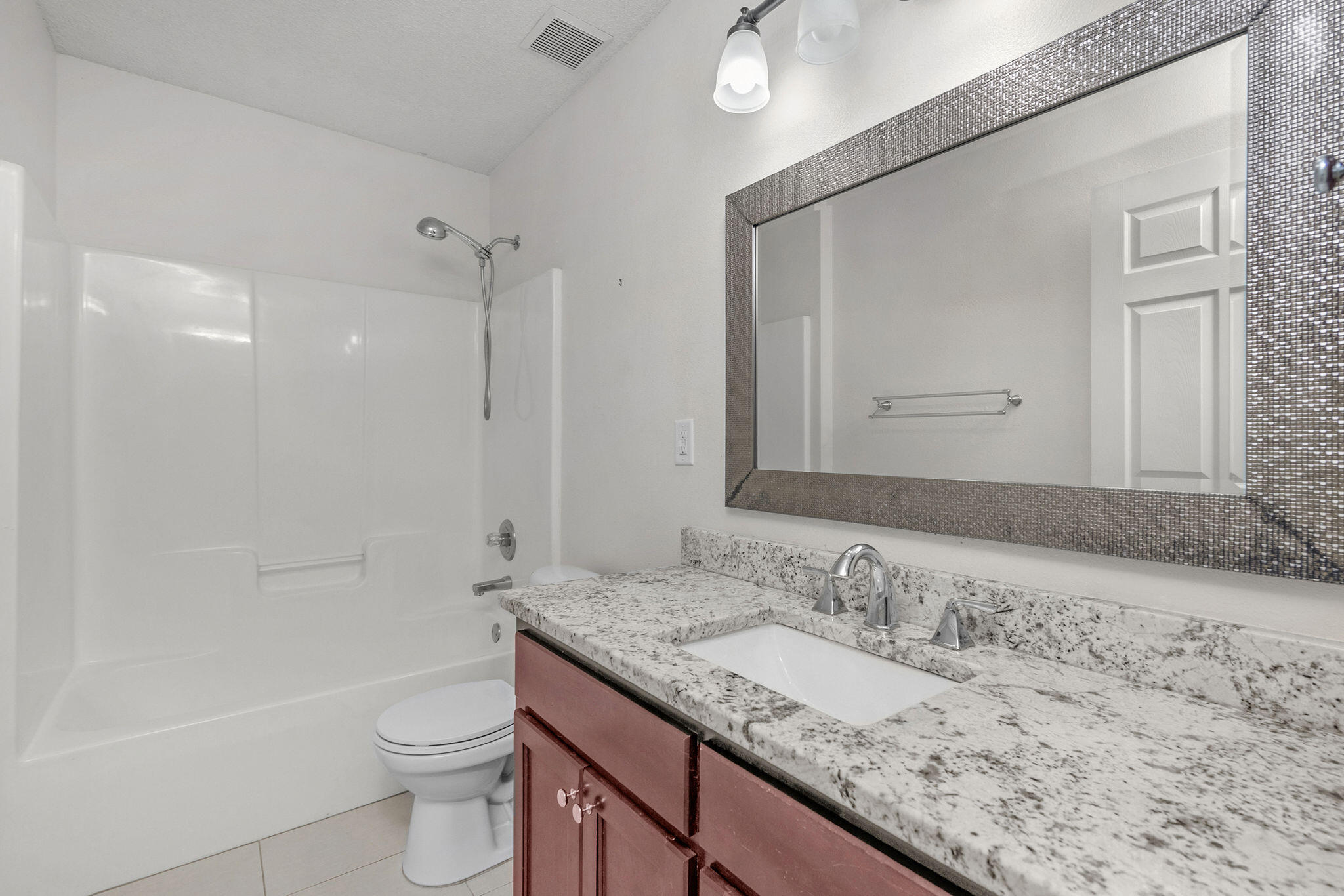 CREETWOOD PLACE - Residential