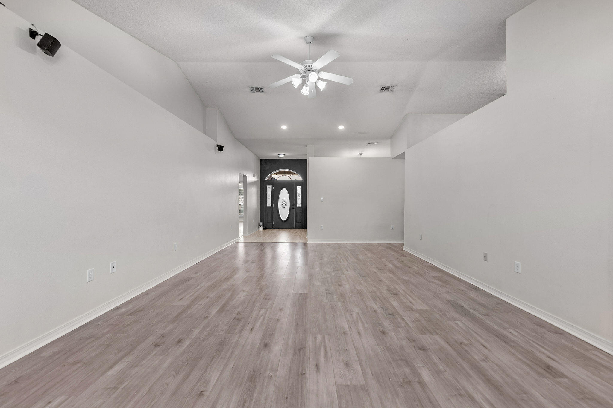 CREETWOOD PLACE - Residential