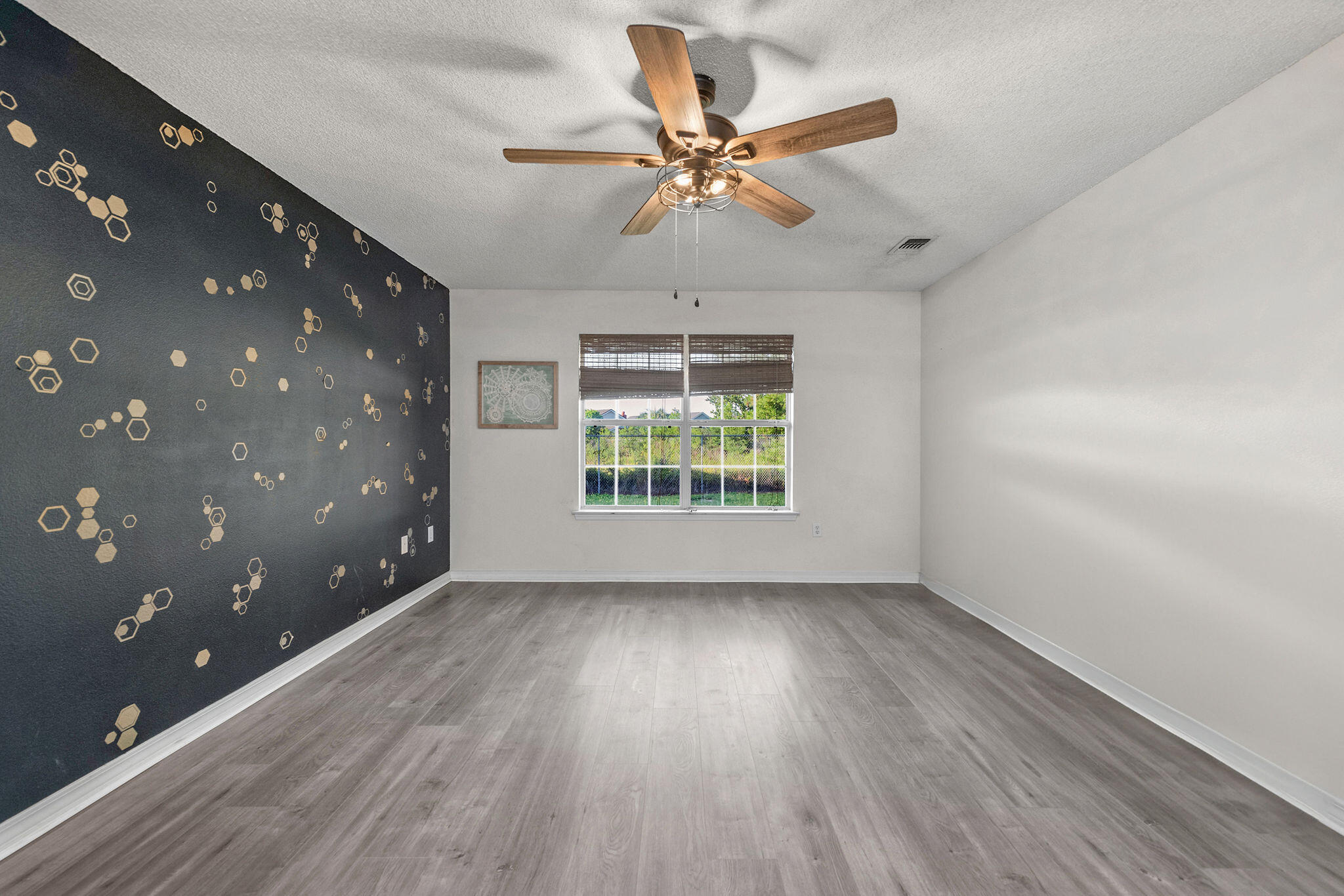 CREETWOOD PLACE - Residential