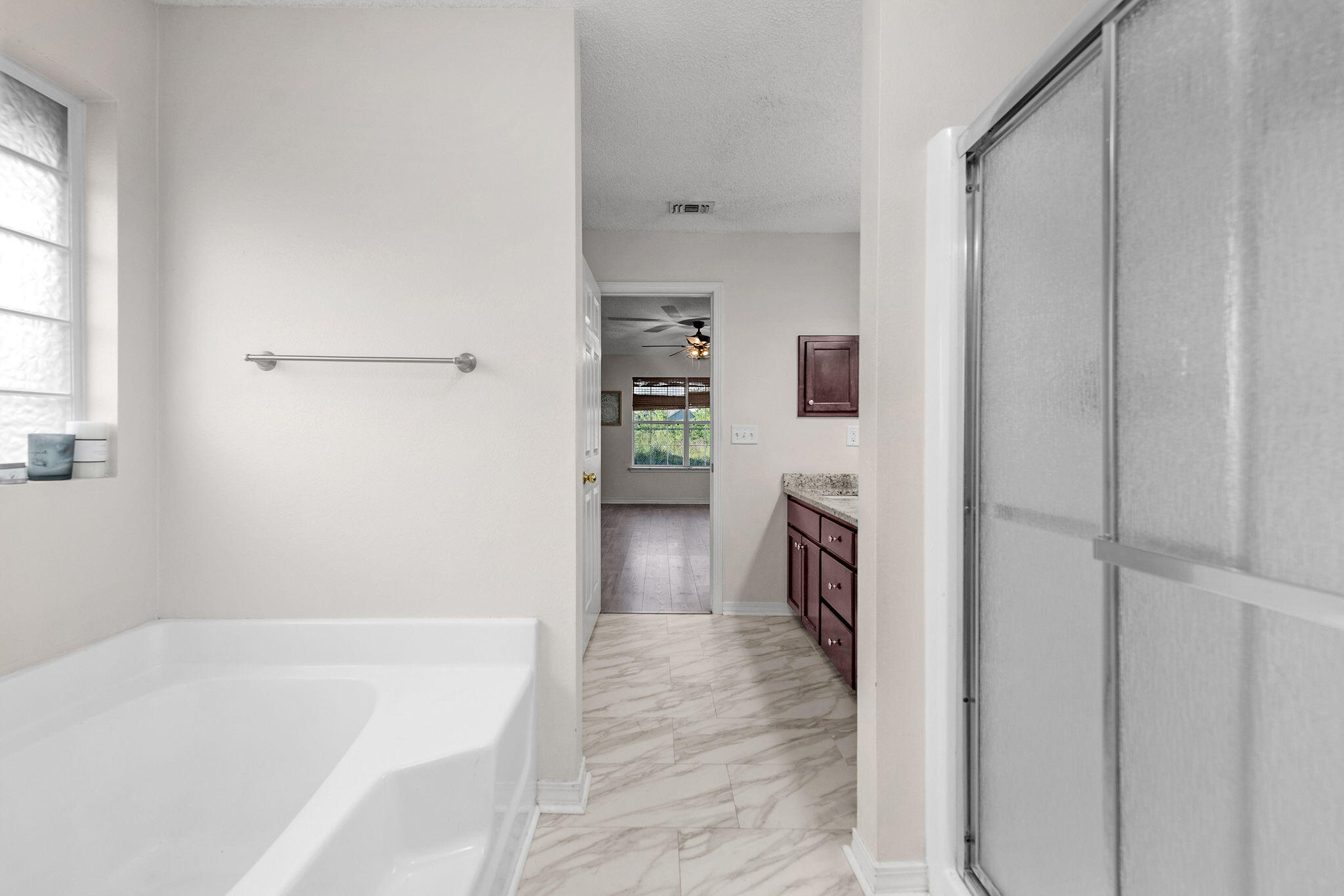 CREETWOOD PLACE - Residential