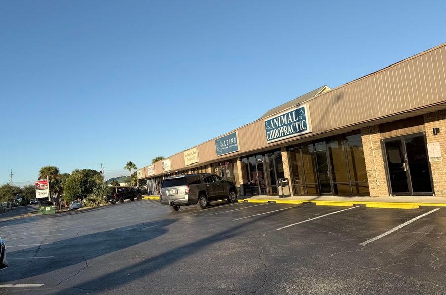 Discover an exceptional professional office opportunity in Norred Plaza, ideally located on Highway 98/Harbor Blvd, This convenient and highly visible location offers easy access for clients and employees alike. The space includes:5 private officesReception areaWaiting area1 restroomMonthly utility fee: $100 (covers water, sewer, and trash