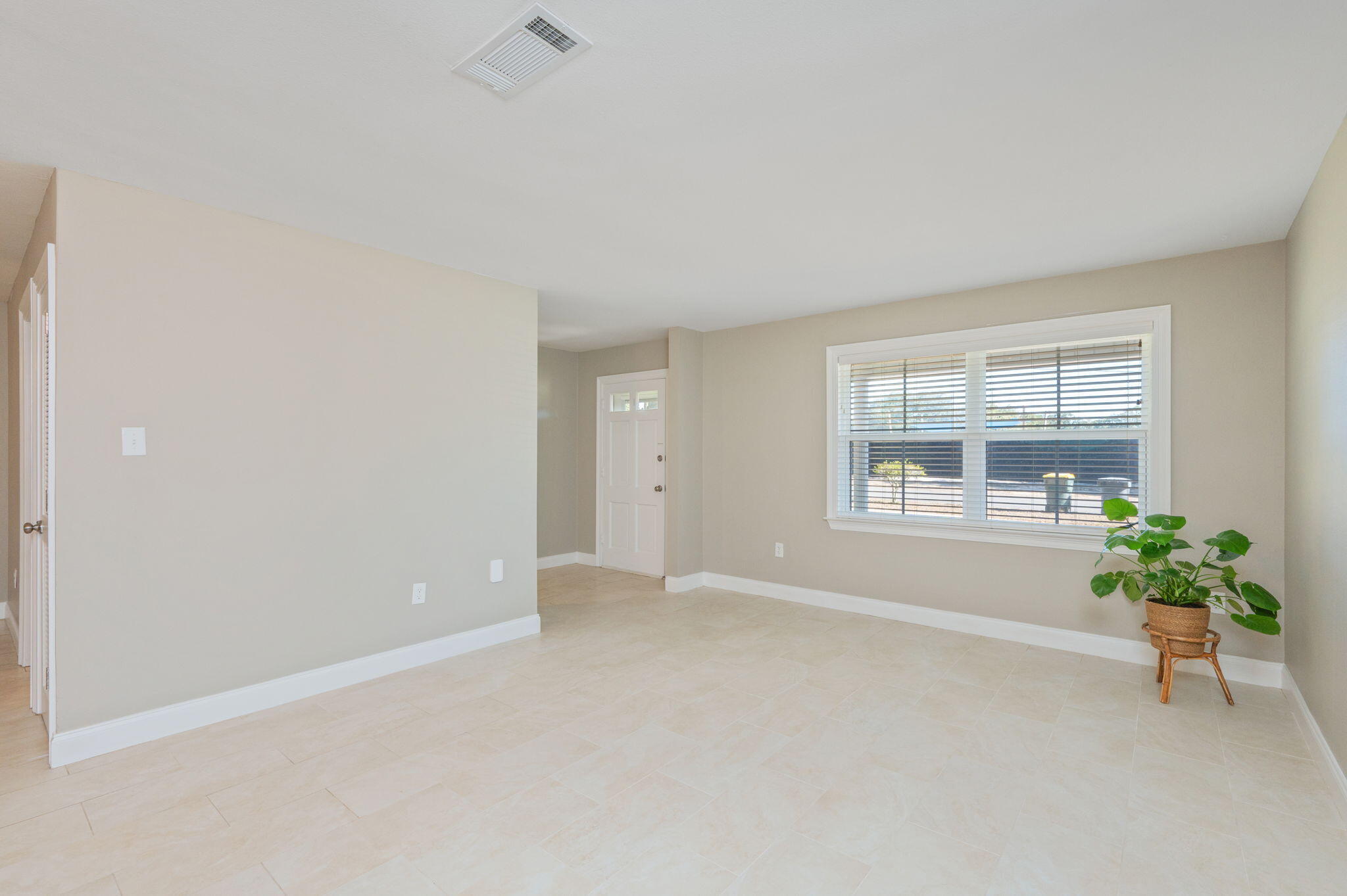 ELLIOTTS POINT - Residential