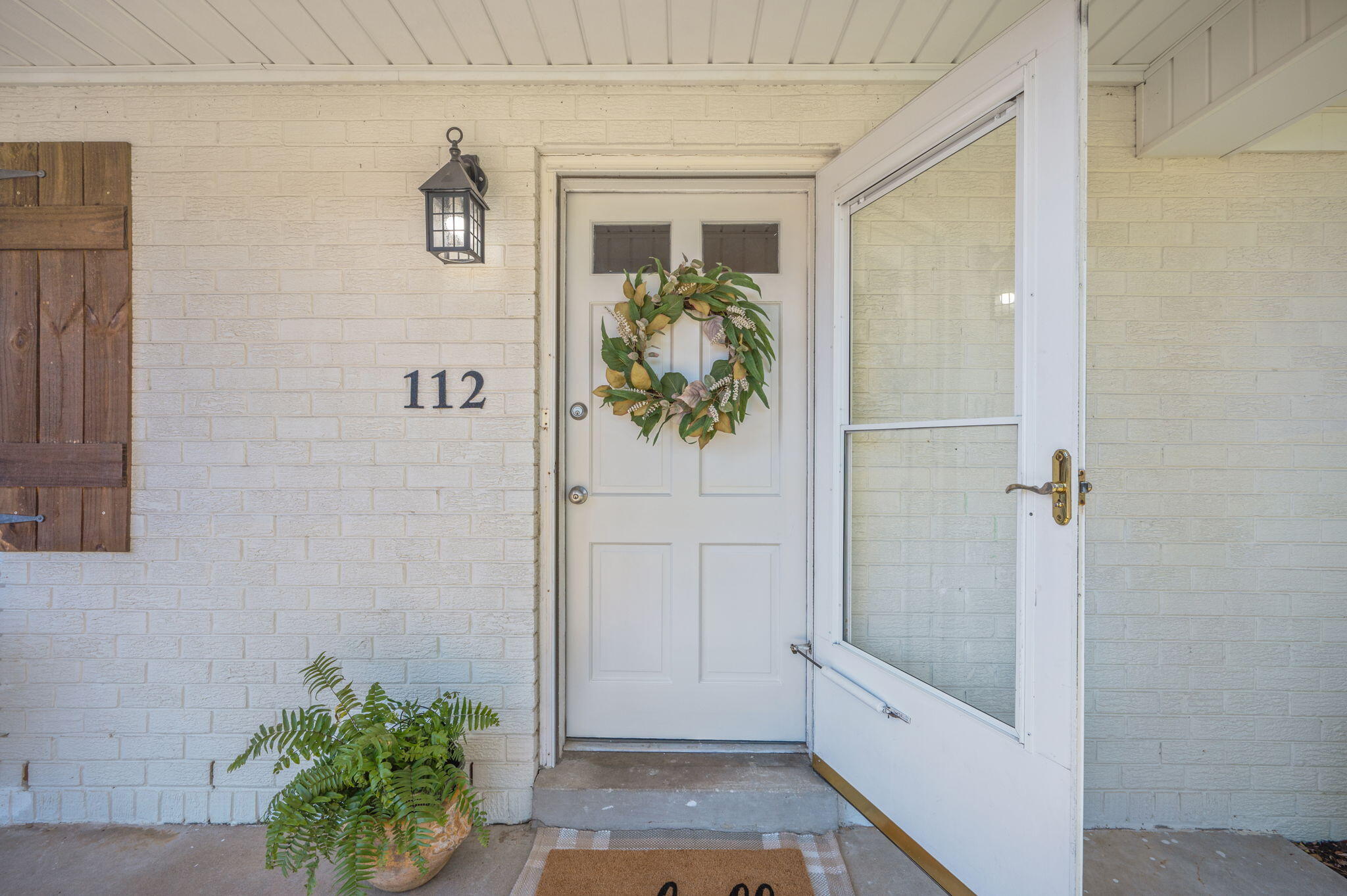 ELLIOTTS POINT - Residential