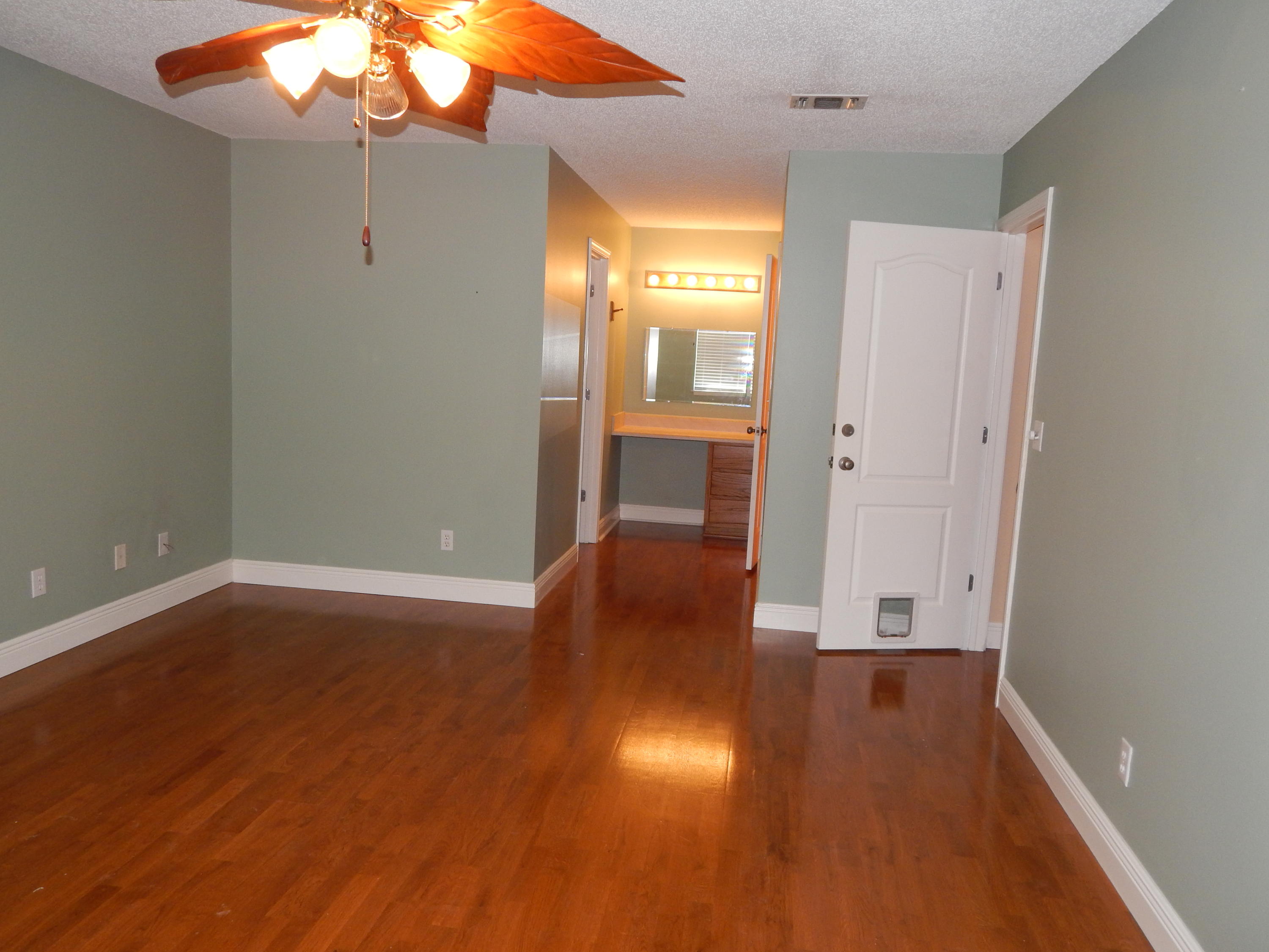 EAST BAY RIVER ESTATES 1ST ADDN - Residential