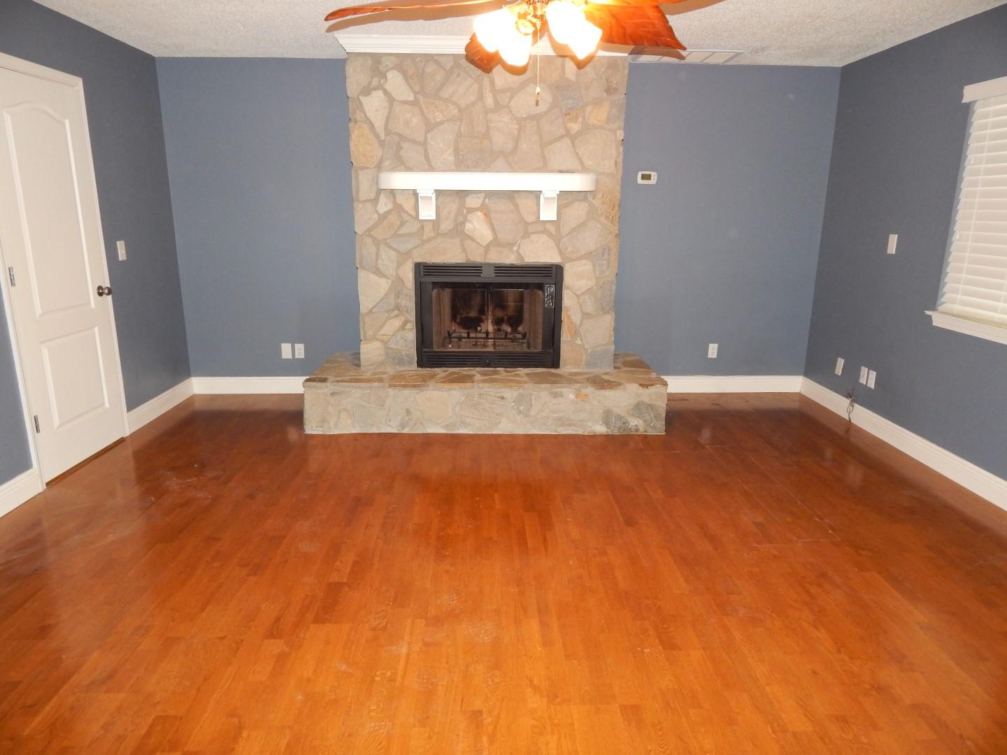 EAST BAY RIVER ESTATES 1ST ADDN - Residential