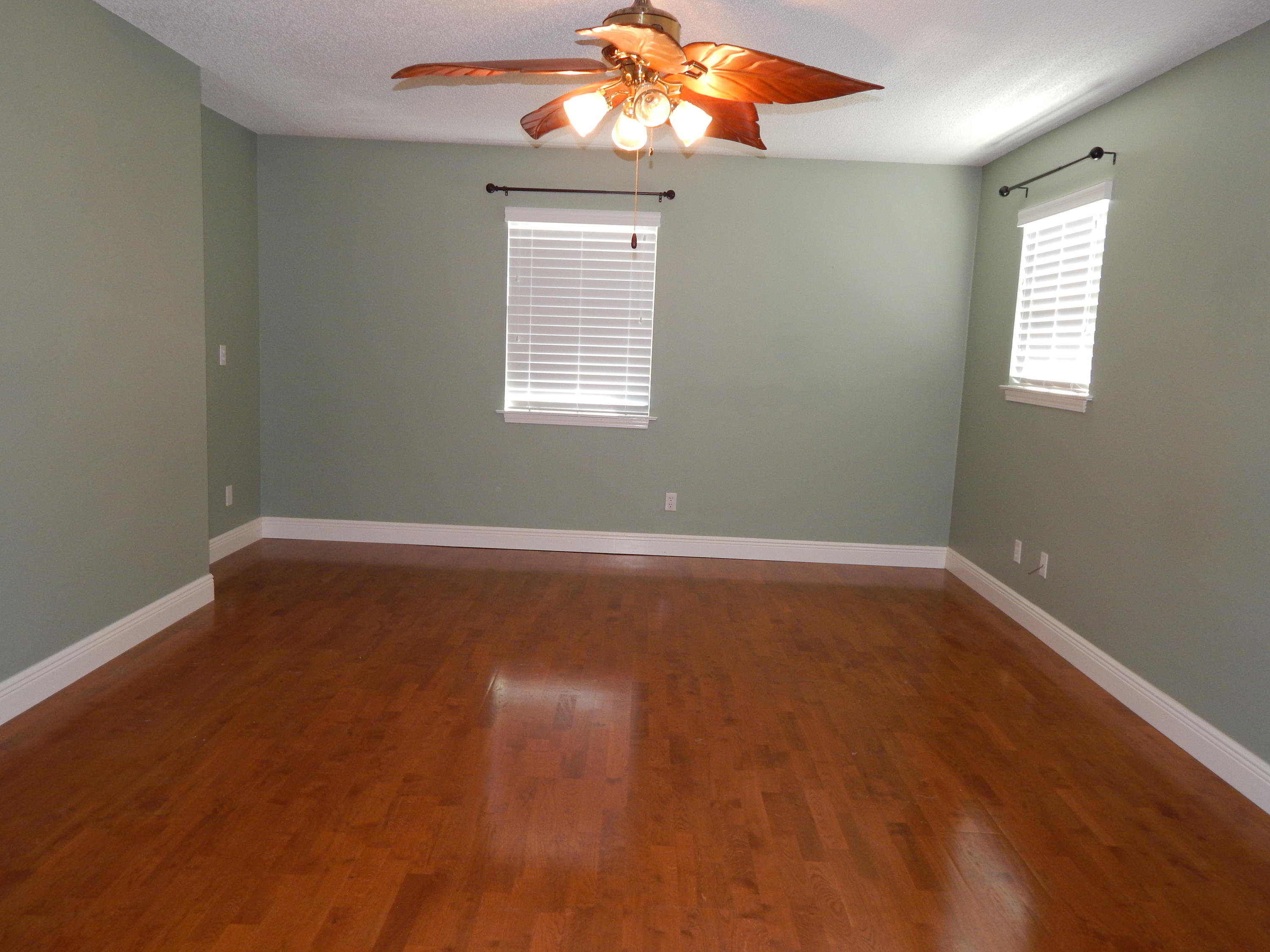 EAST BAY RIVER ESTATES 1ST ADDN - Residential