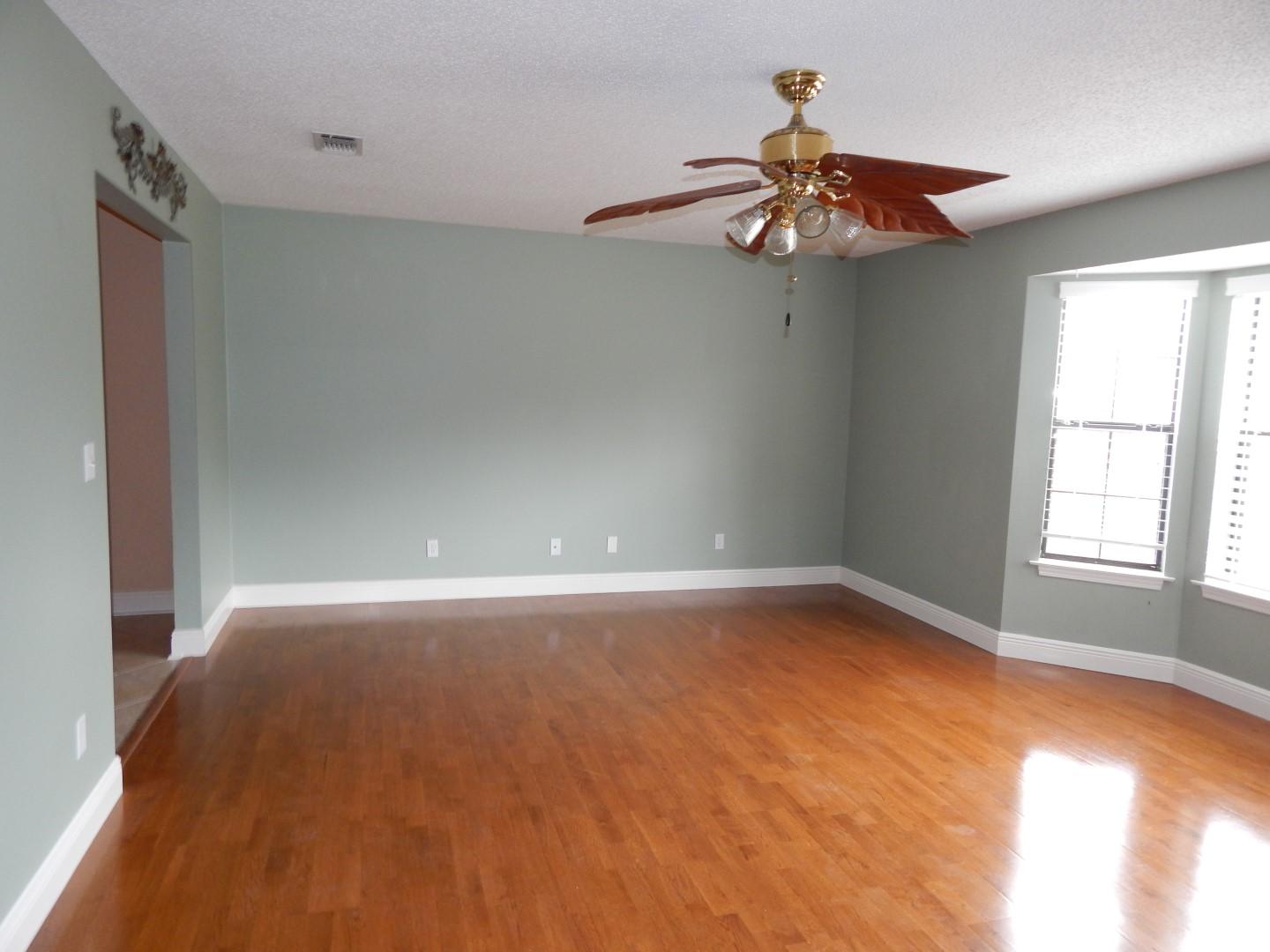 EAST BAY RIVER ESTATES 1ST ADDN - Residential