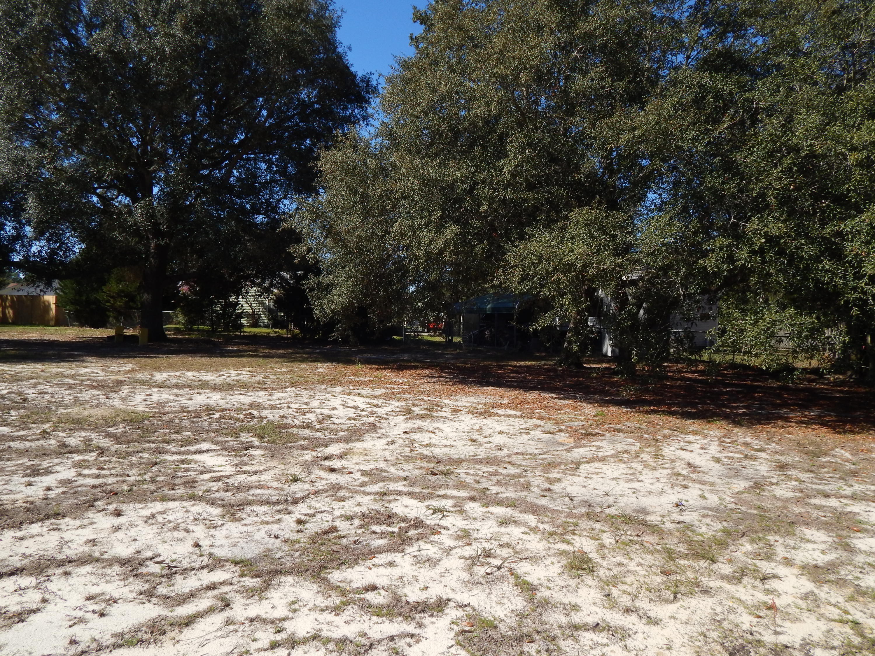 EAST BAY RIVER ESTATES 1ST ADDN - Residential