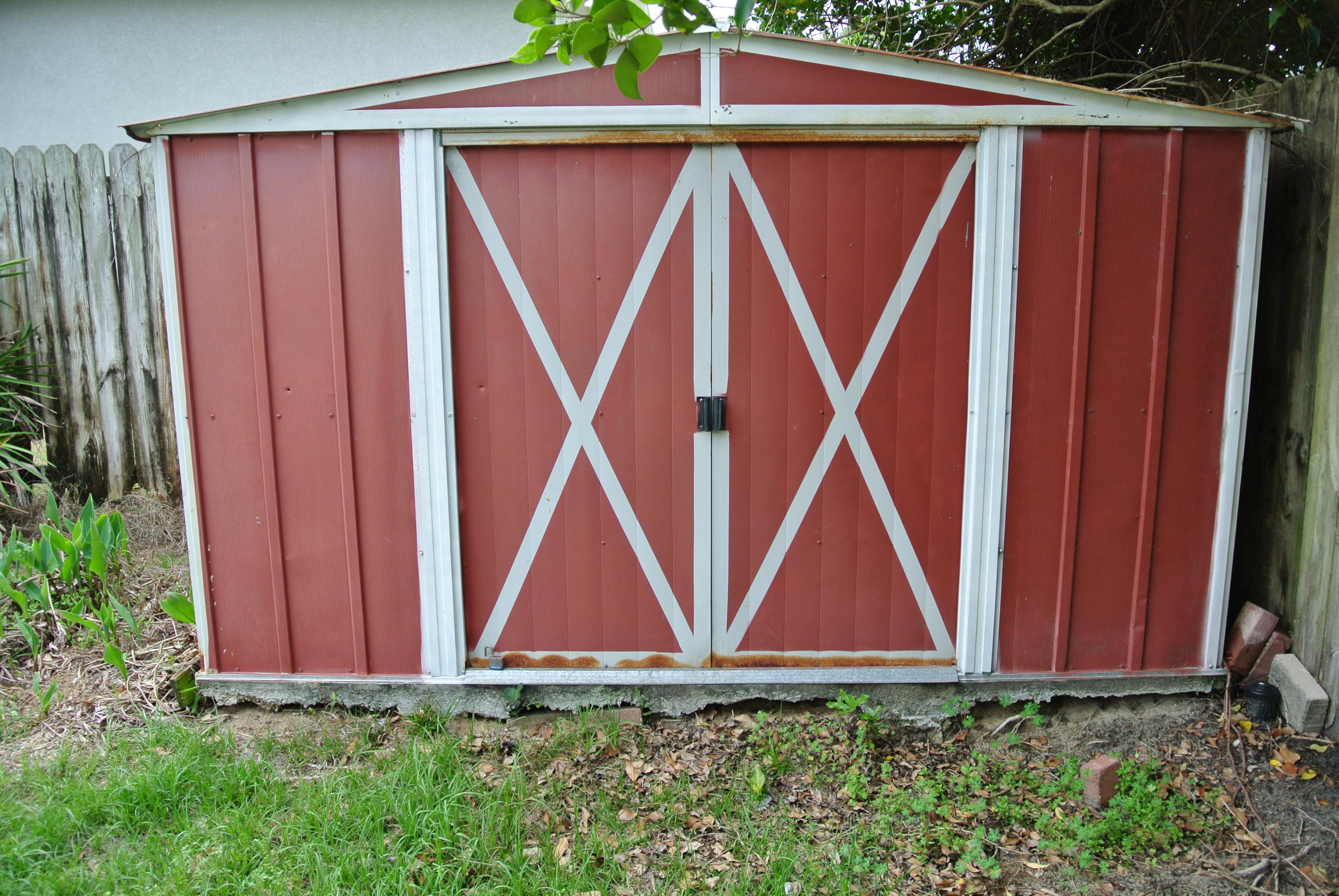 GLENWOOD CRT - Residential