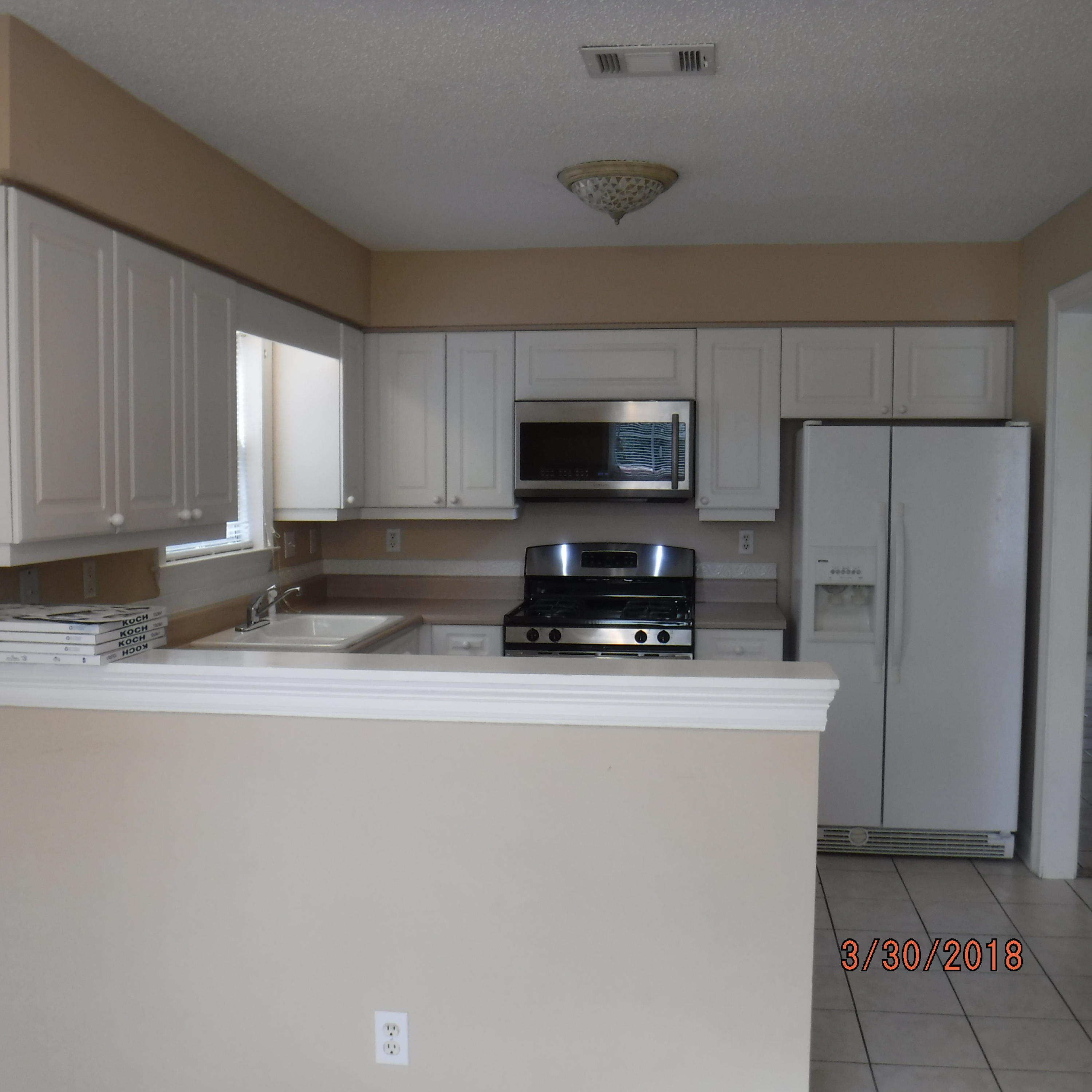 GLENWOOD CRT - Residential