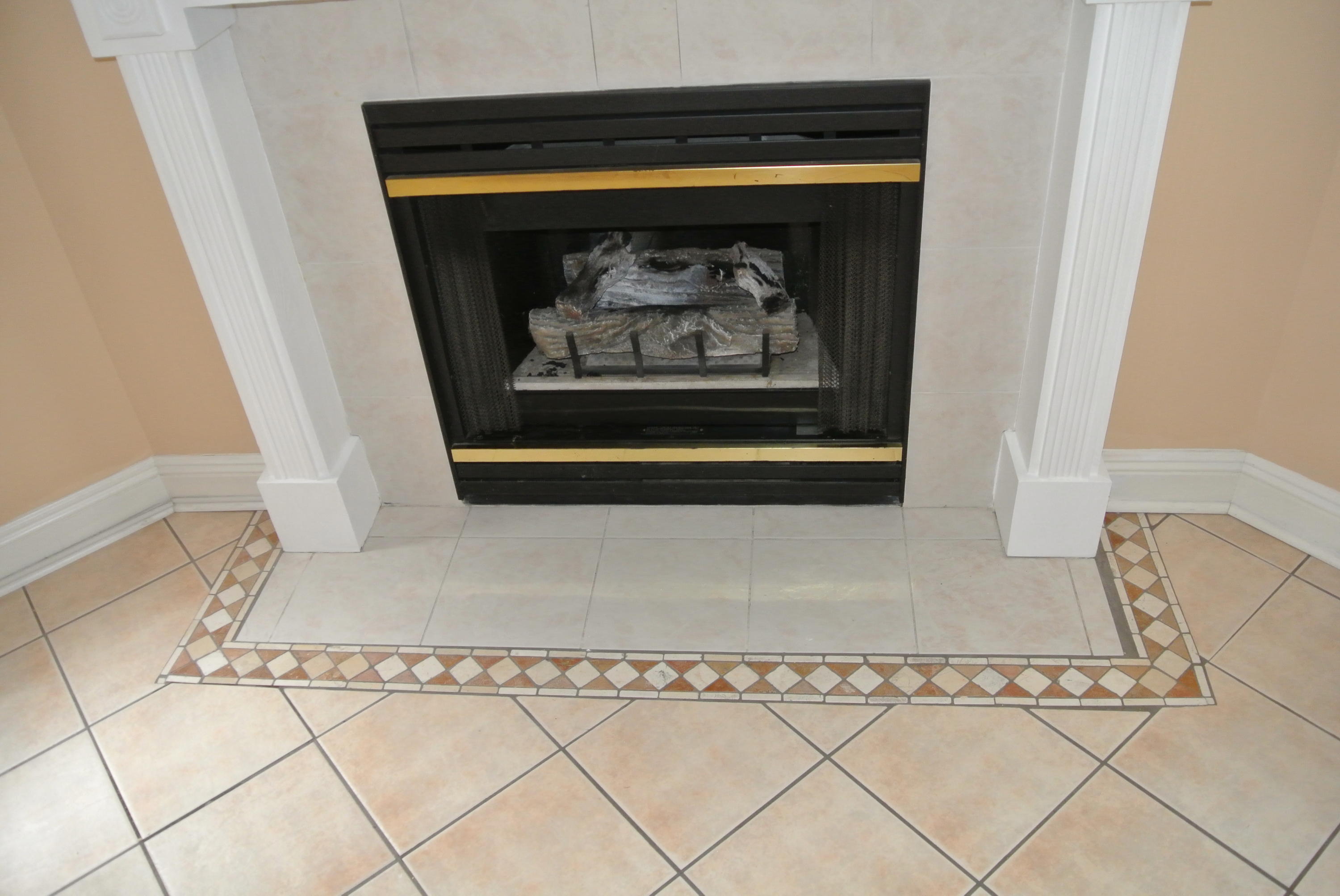 GLENWOOD CRT - Residential