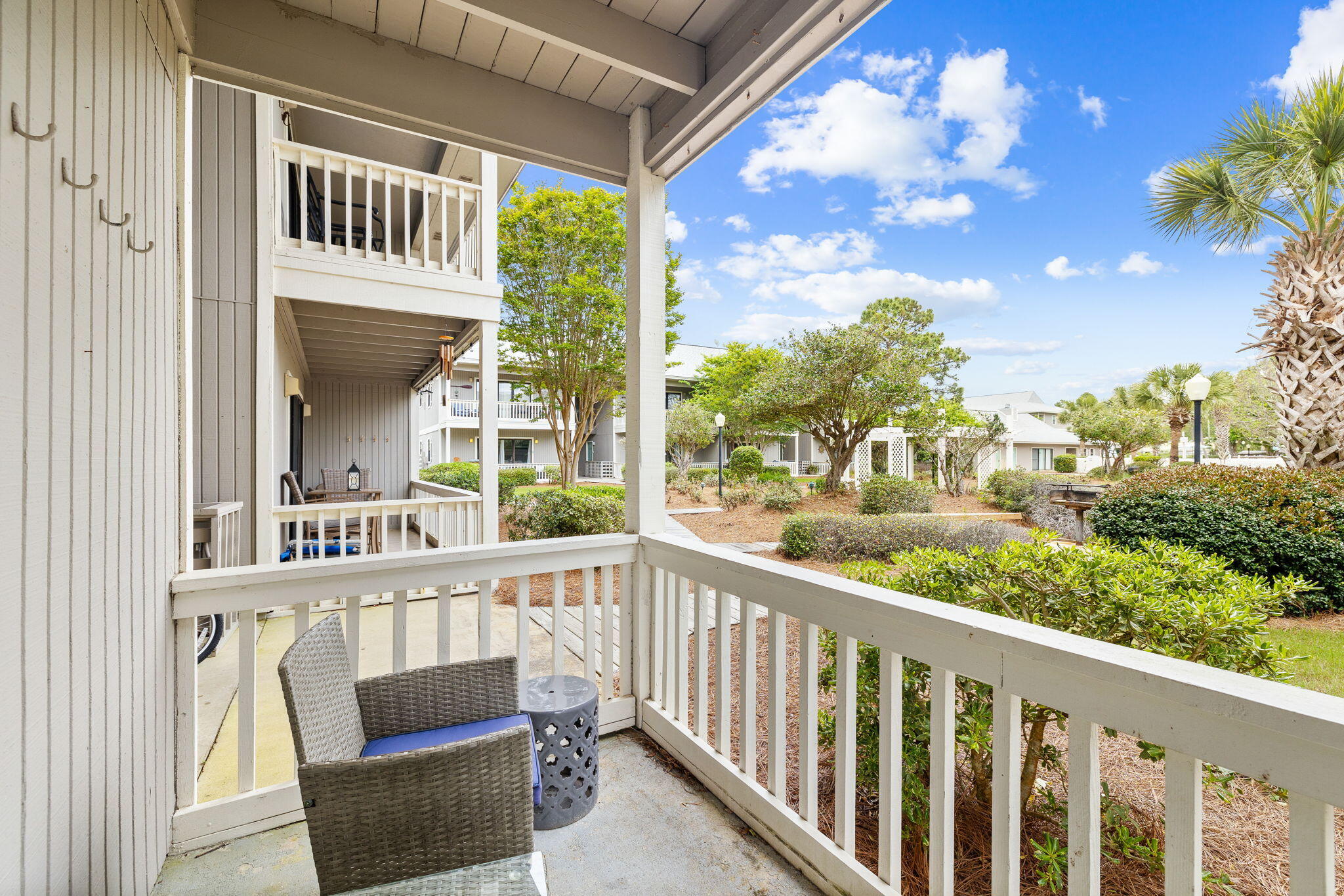 BEACHWOOD VILLAS CONDO - Residential