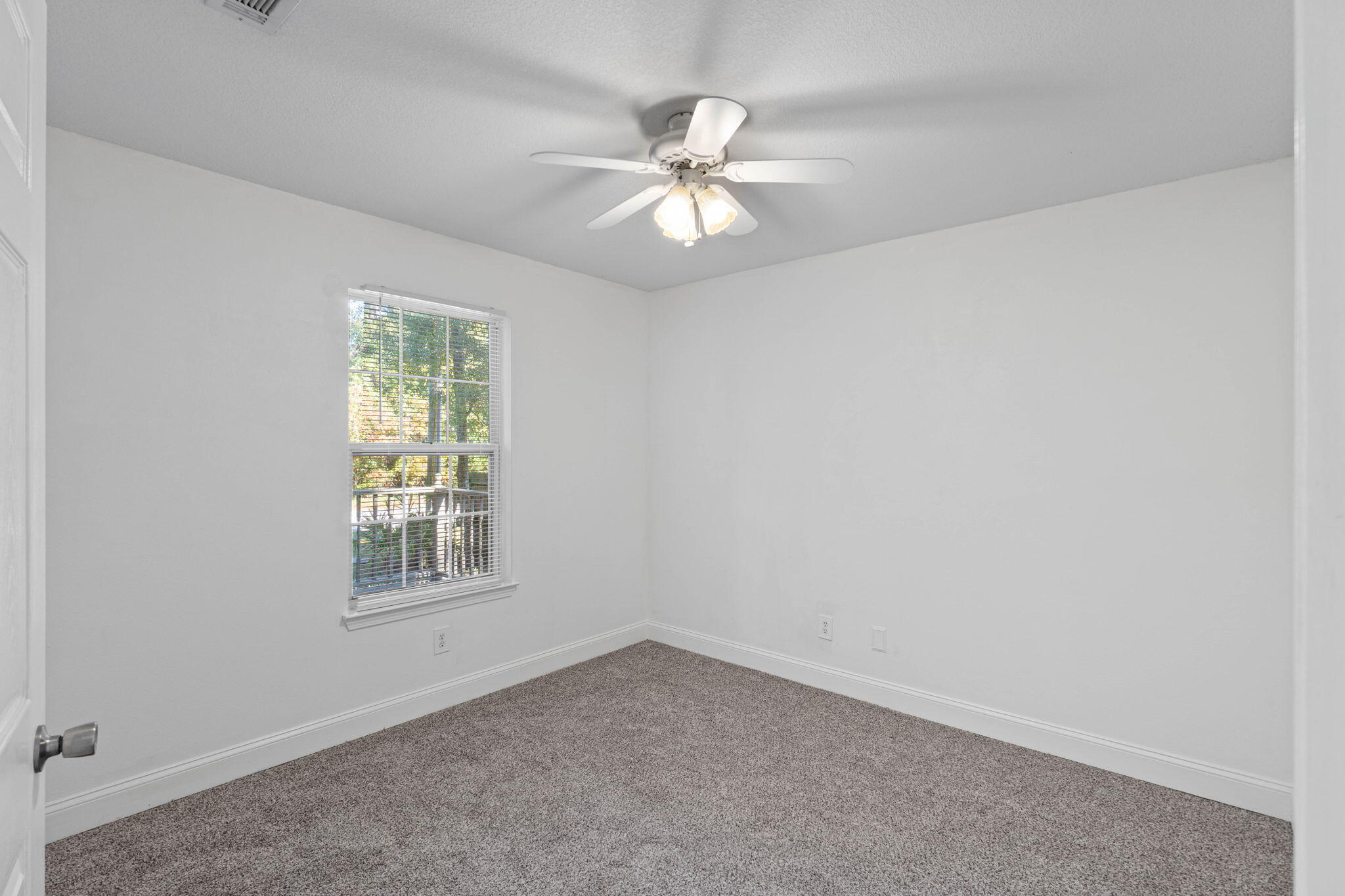 HARBOR OAKS - Residential