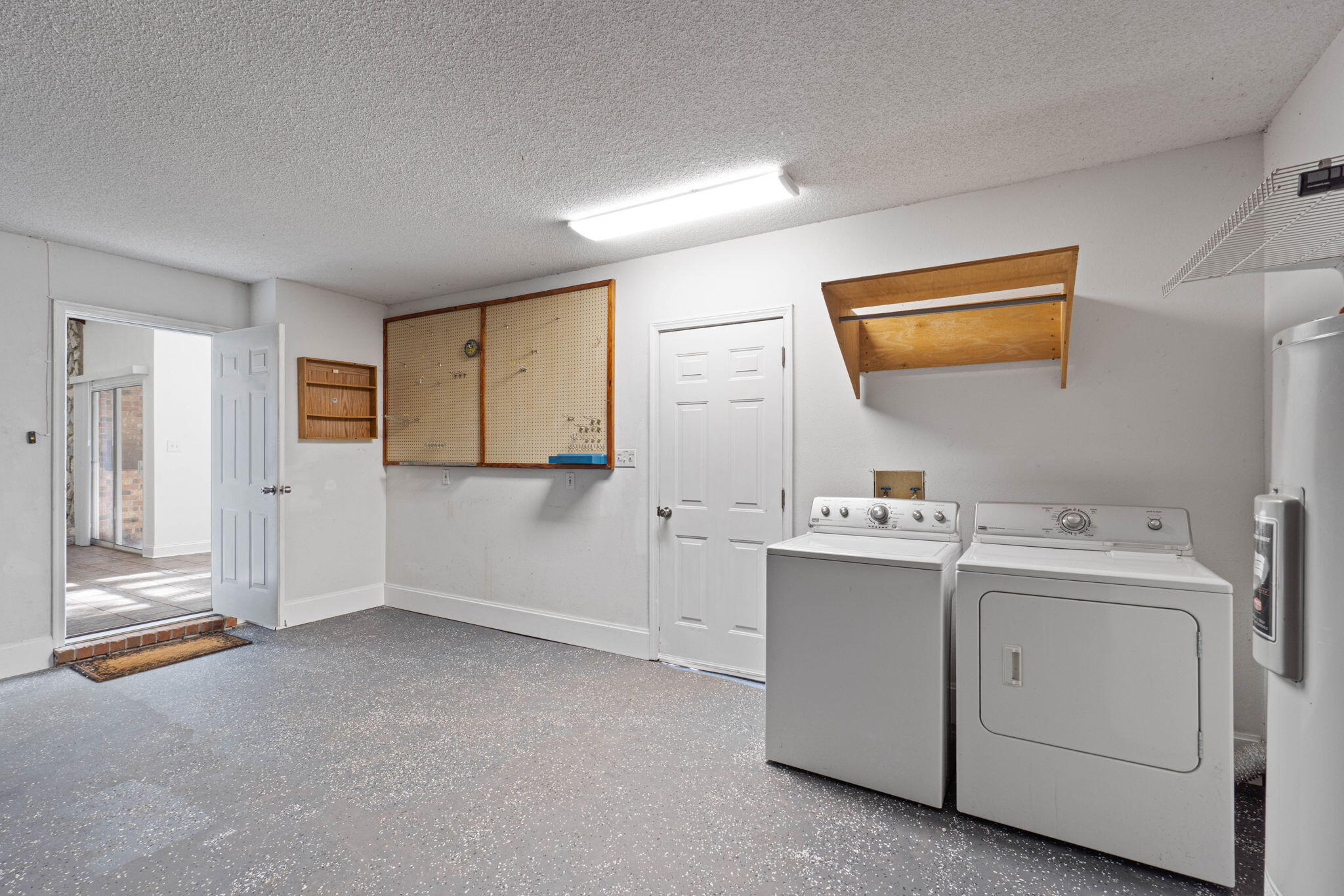 HARBOR OAKS - Residential