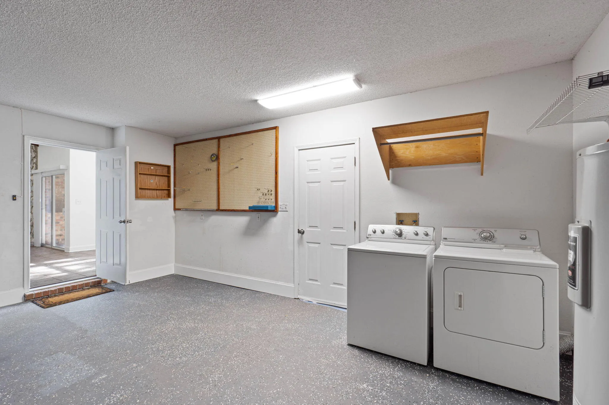 Santa Rosa Beach, Florida 32459, United States, 4 Bedrooms Bedrooms, ,3 BathroomsBathrooms,Residential,Active,255092