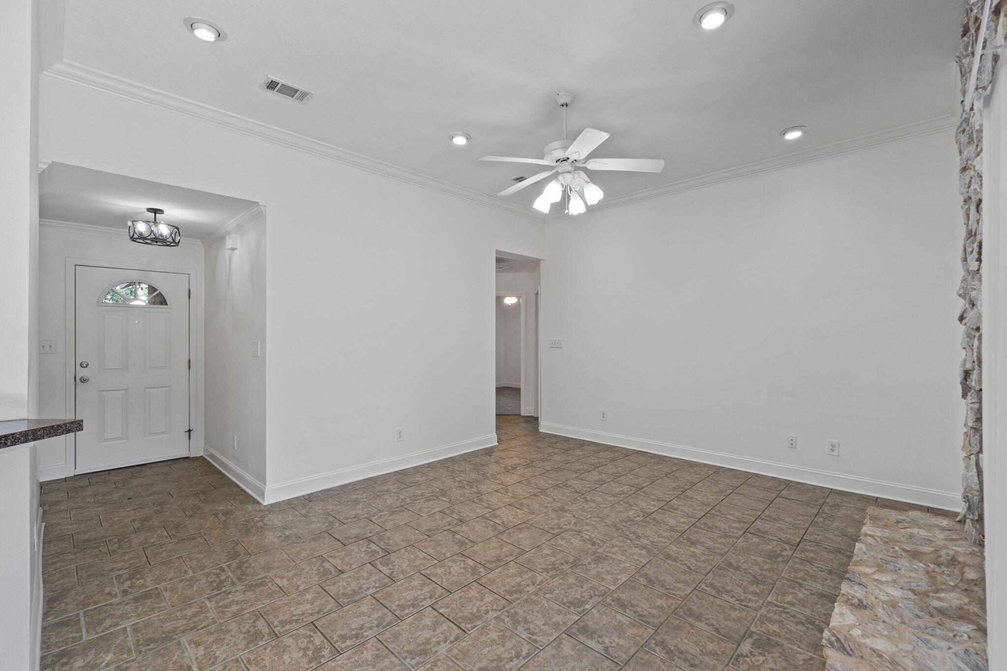 HARBOR OAKS - Residential