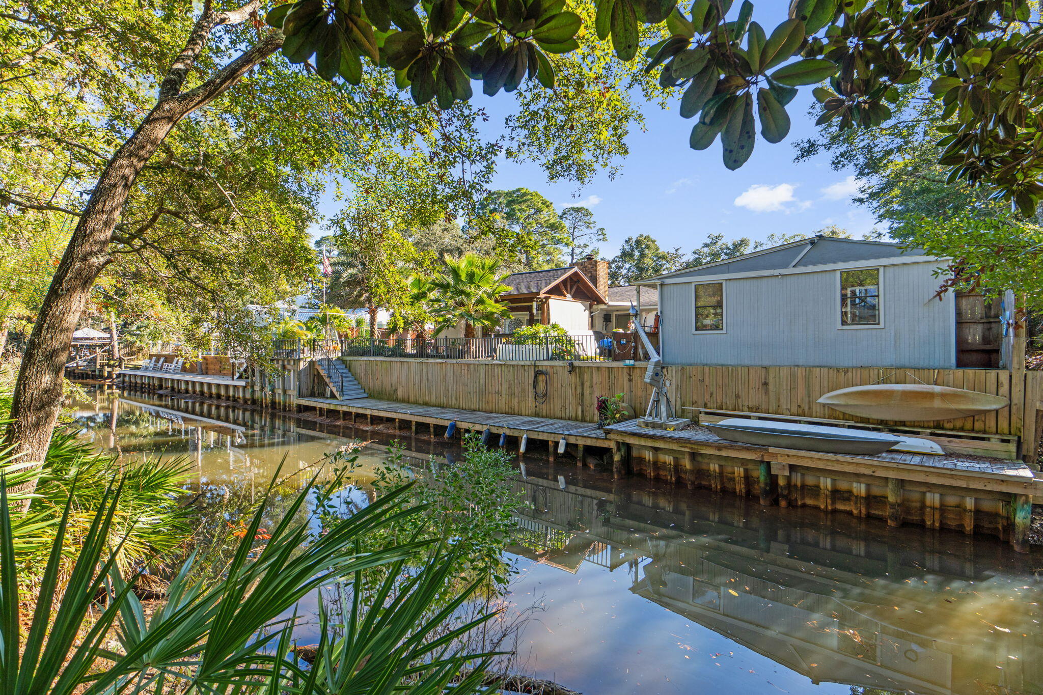 HARBOR OAKS - Residential
