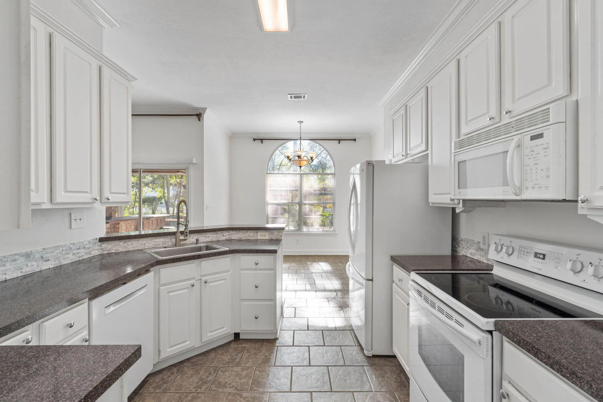 Santa Rosa Beach, Florida 32459, United States, 4 Bedrooms Bedrooms, ,3 BathroomsBathrooms,Residential,Active,255092