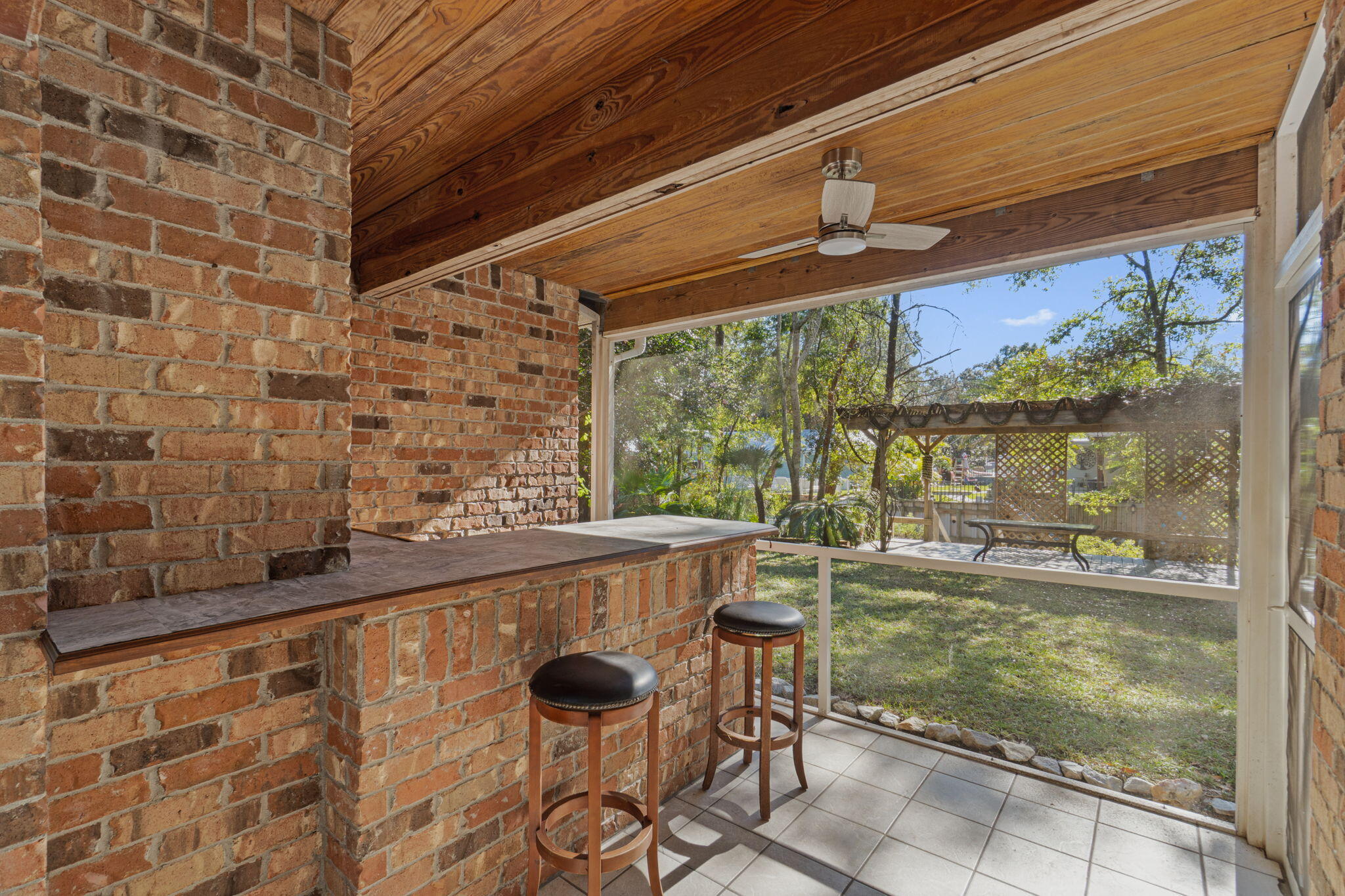 HARBOR OAKS - Residential