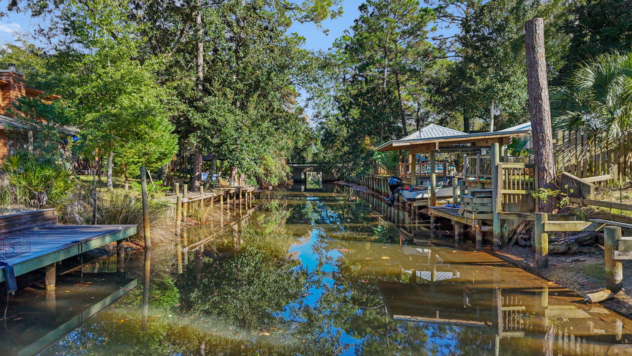 HARBOR OAKS - Residential