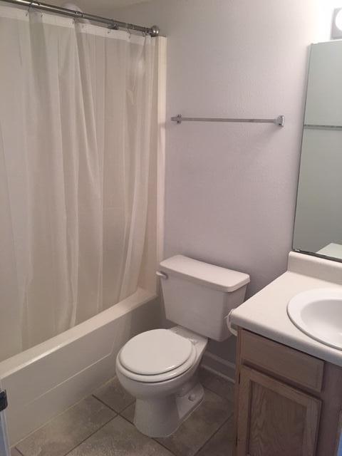 FINISTERRA CONDO - Residential