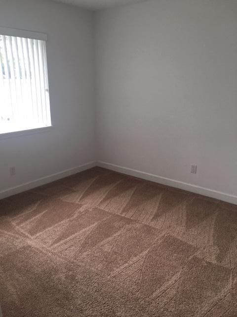 FINISTERRA CONDO - Residential