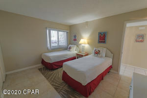 PINNACLE PORT - Residential