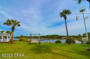 PINNACLE PORT - Residential