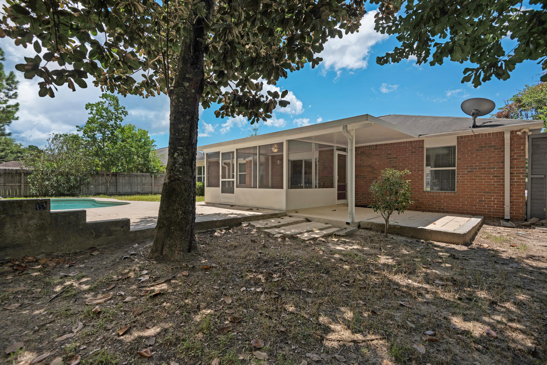 SHADOW OAK S/D - Residential