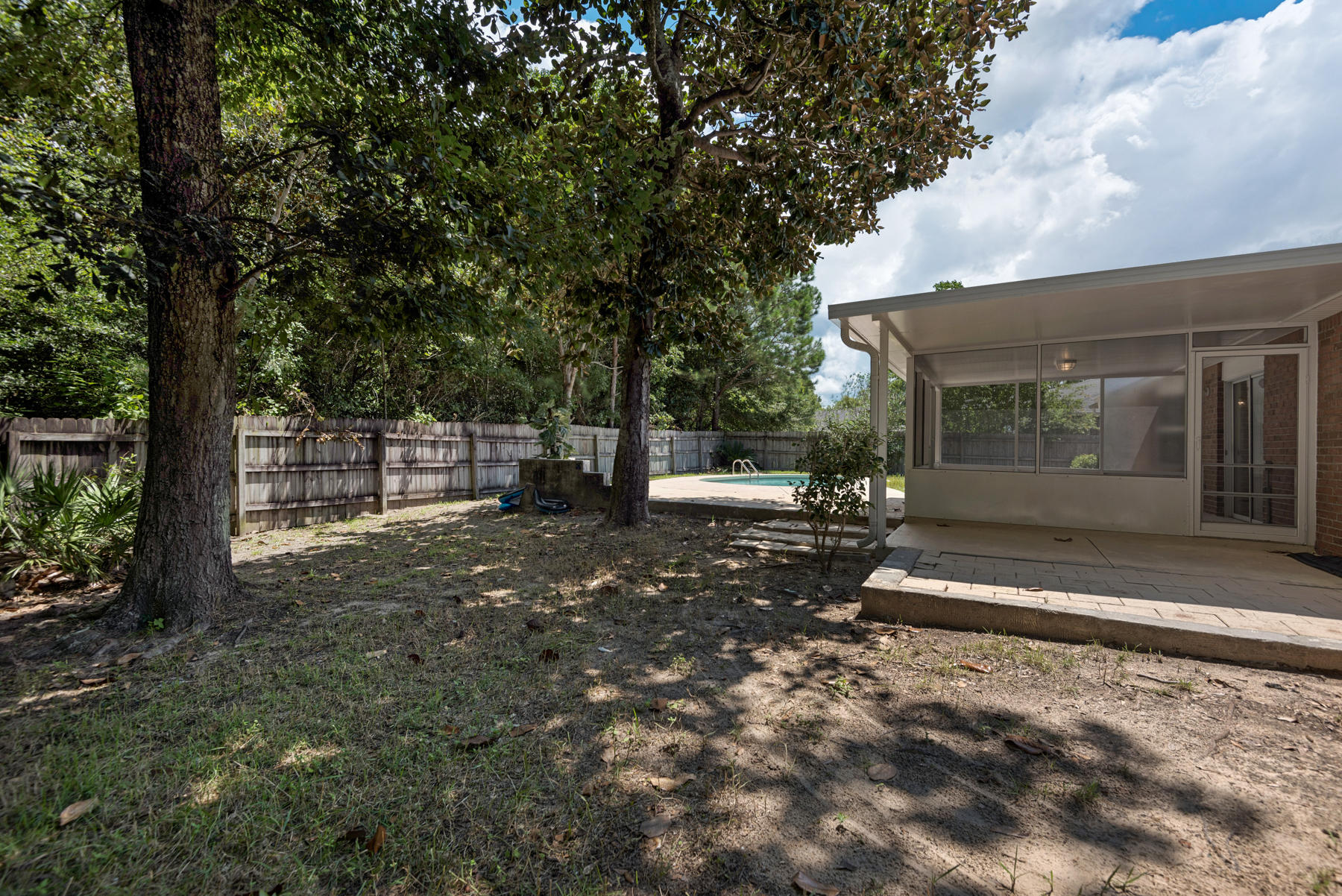 SHADOW OAK S/D - Residential