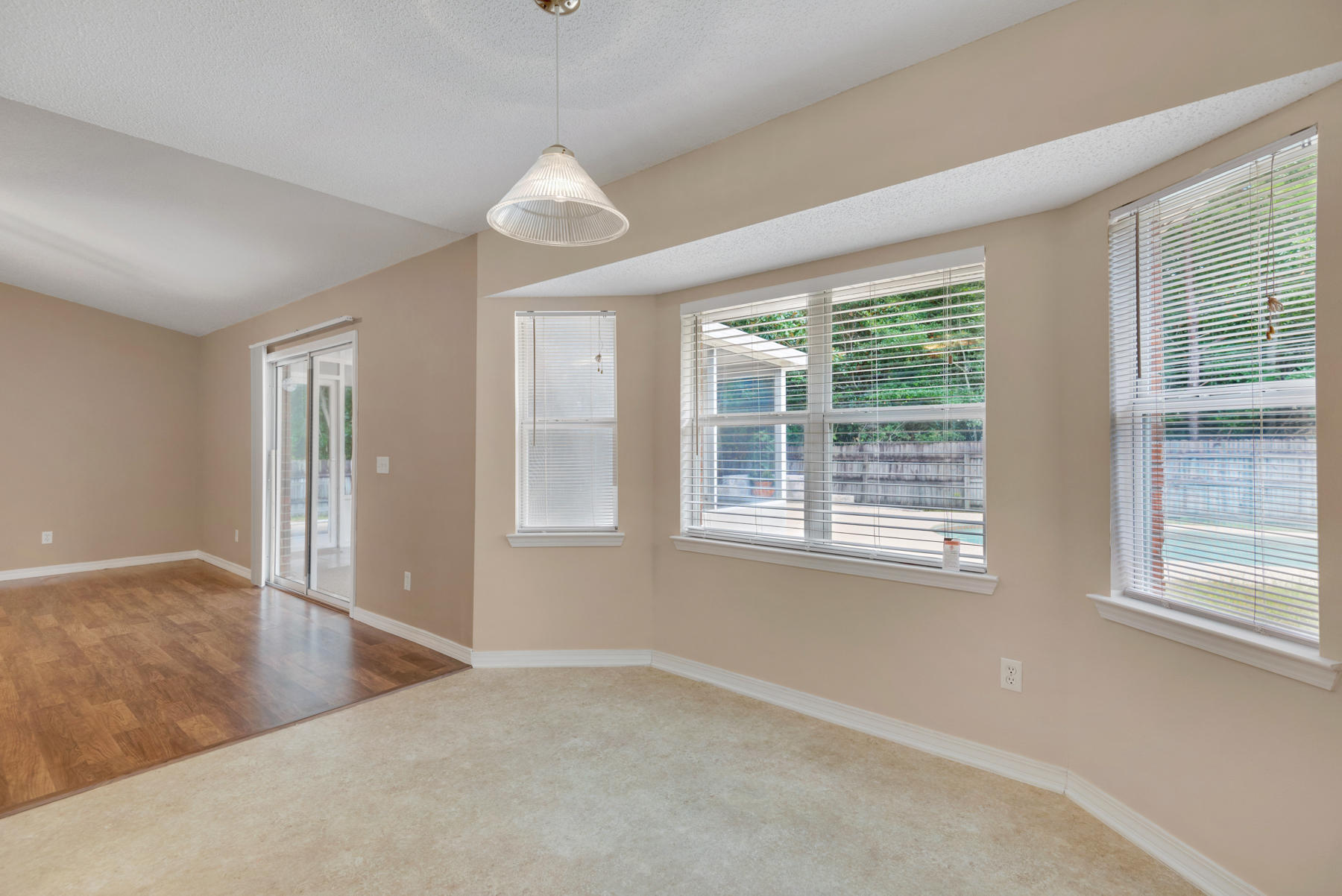 SHADOW OAK S/D - Residential