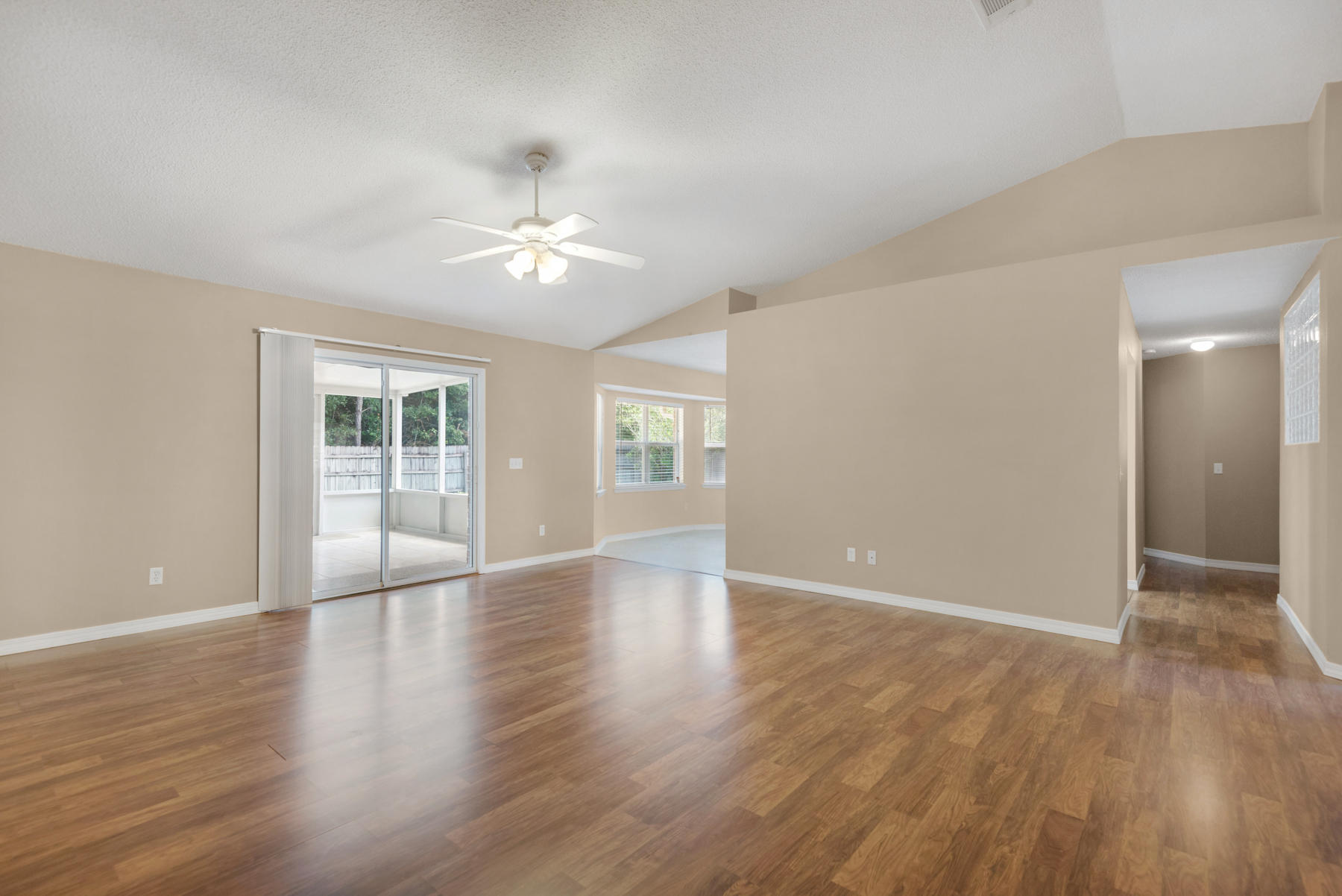 SHADOW OAK S/D - Residential