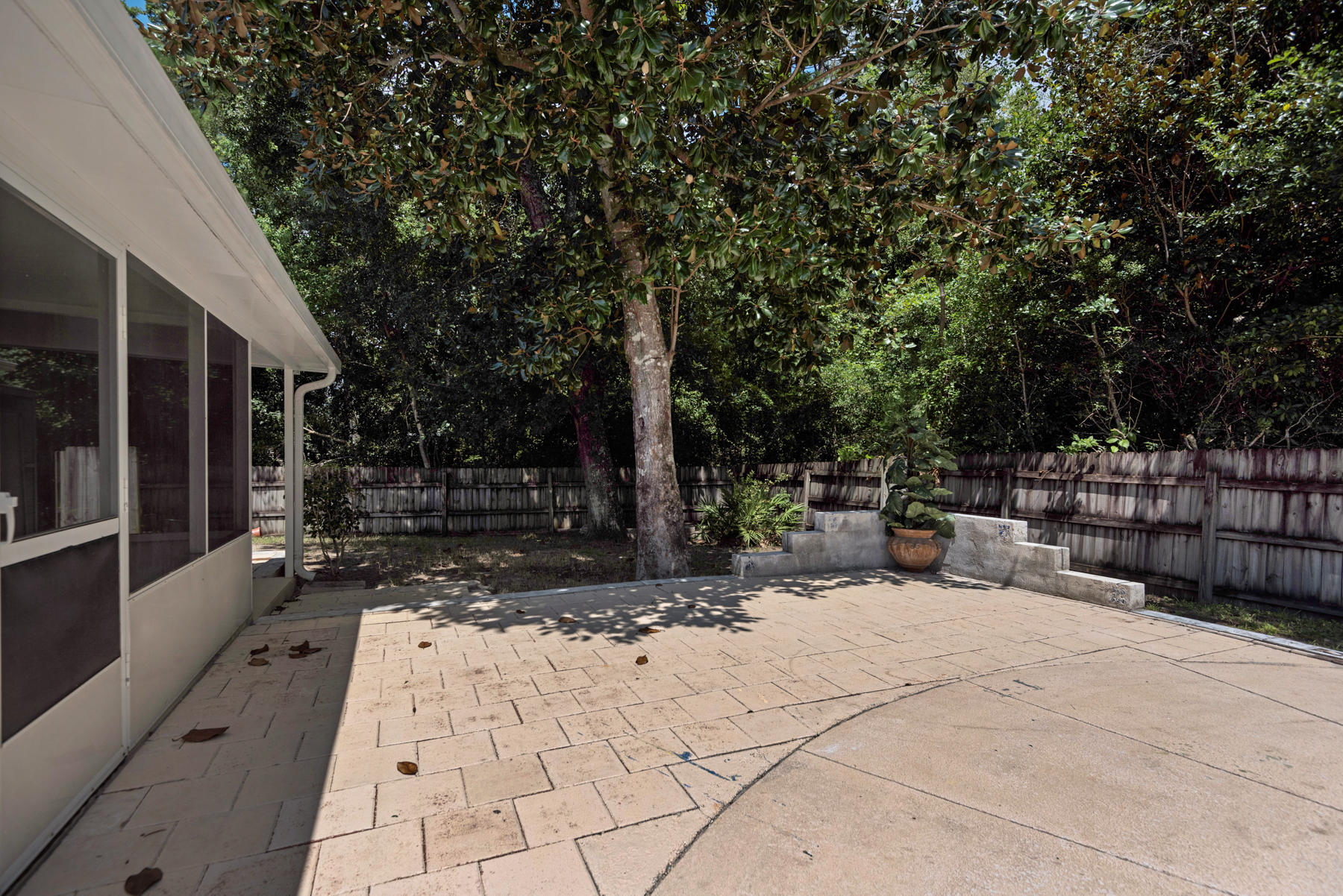 SHADOW OAK S/D - Residential