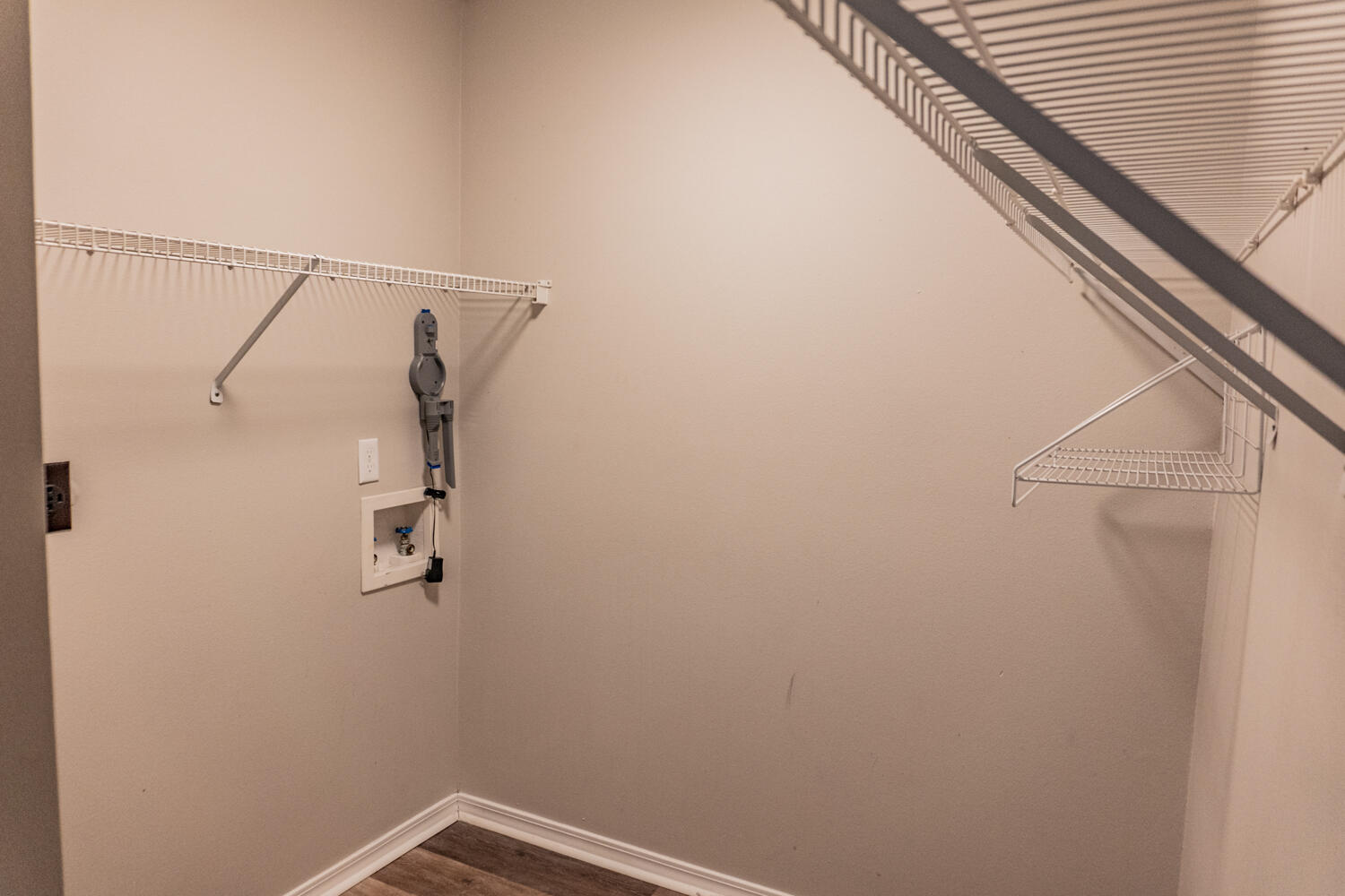 WATREE GARDENS - Residential Lease