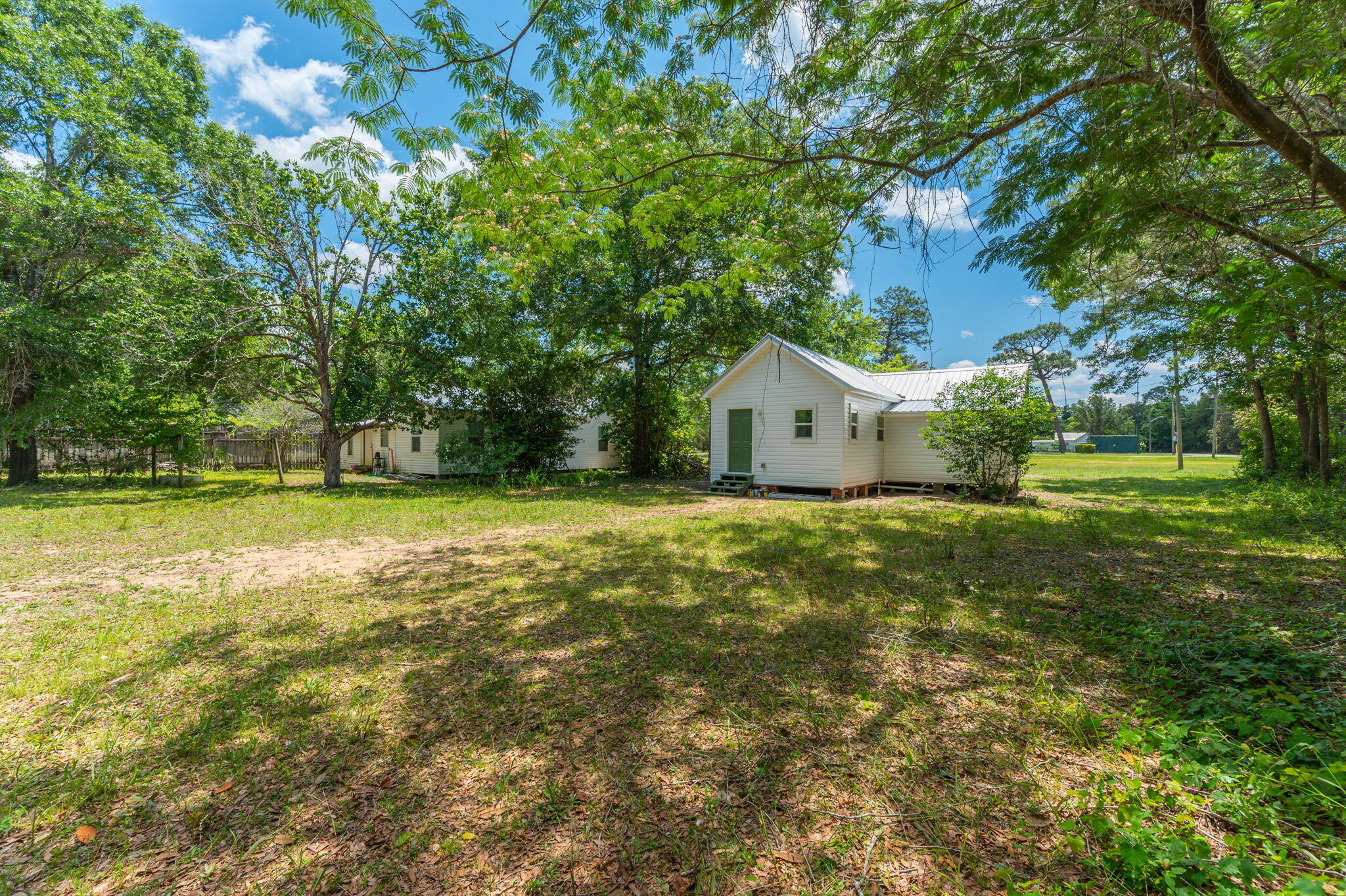 TOWN OF DEFUNIAK SPRINGS - Residential Lease