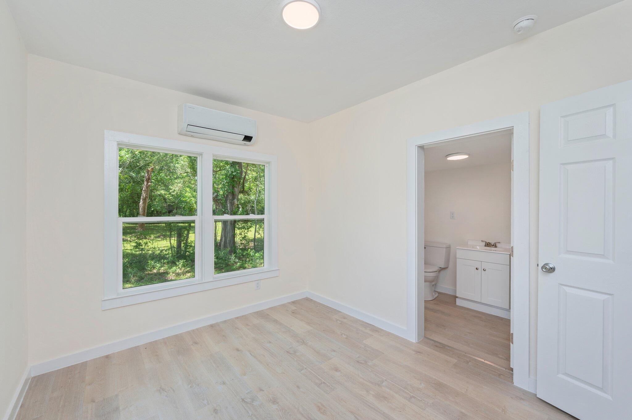 TOWN OF DEFUNIAK SPRINGS - Residential Lease