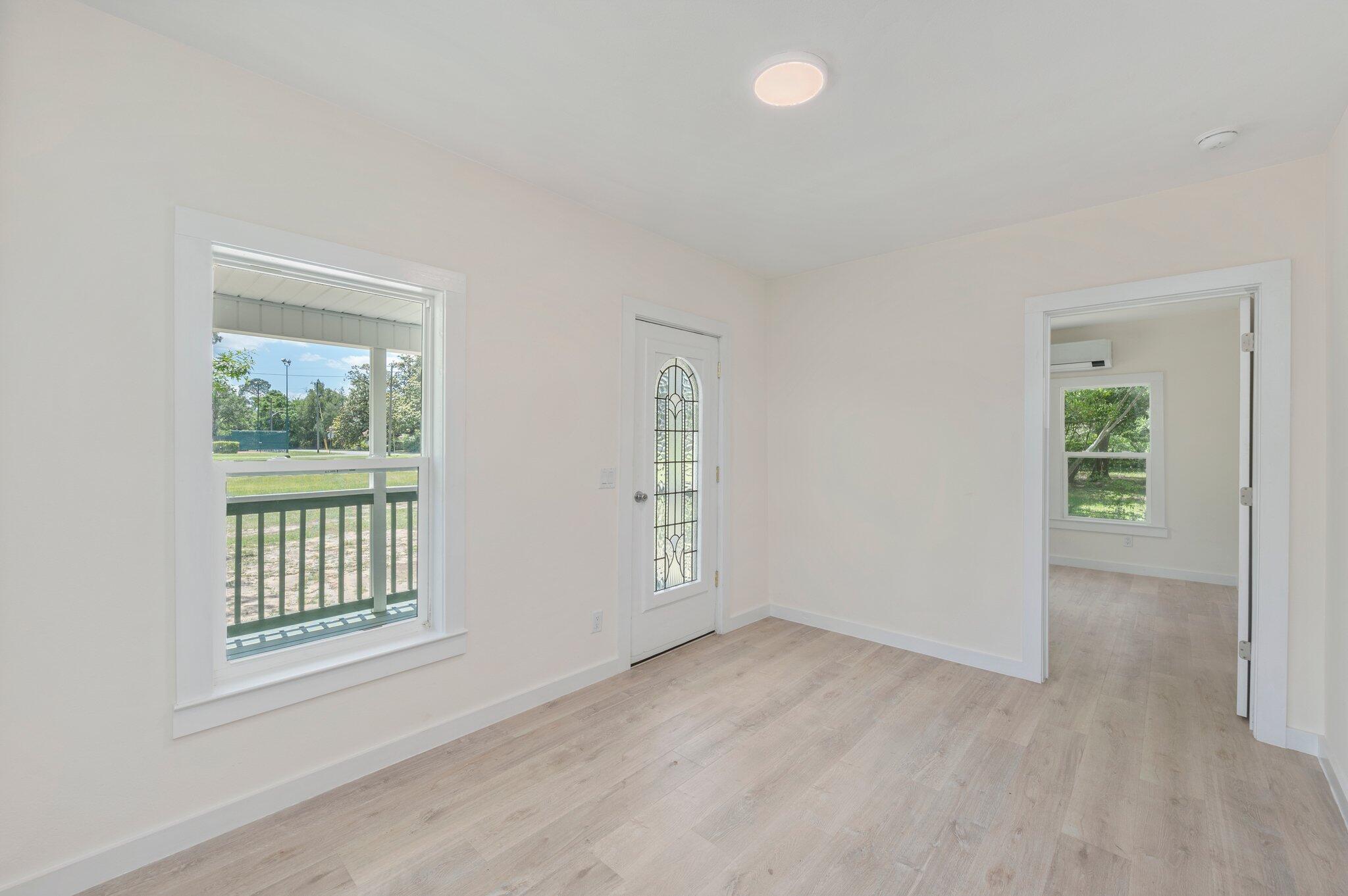 TOWN OF DEFUNIAK SPRINGS - Residential Lease