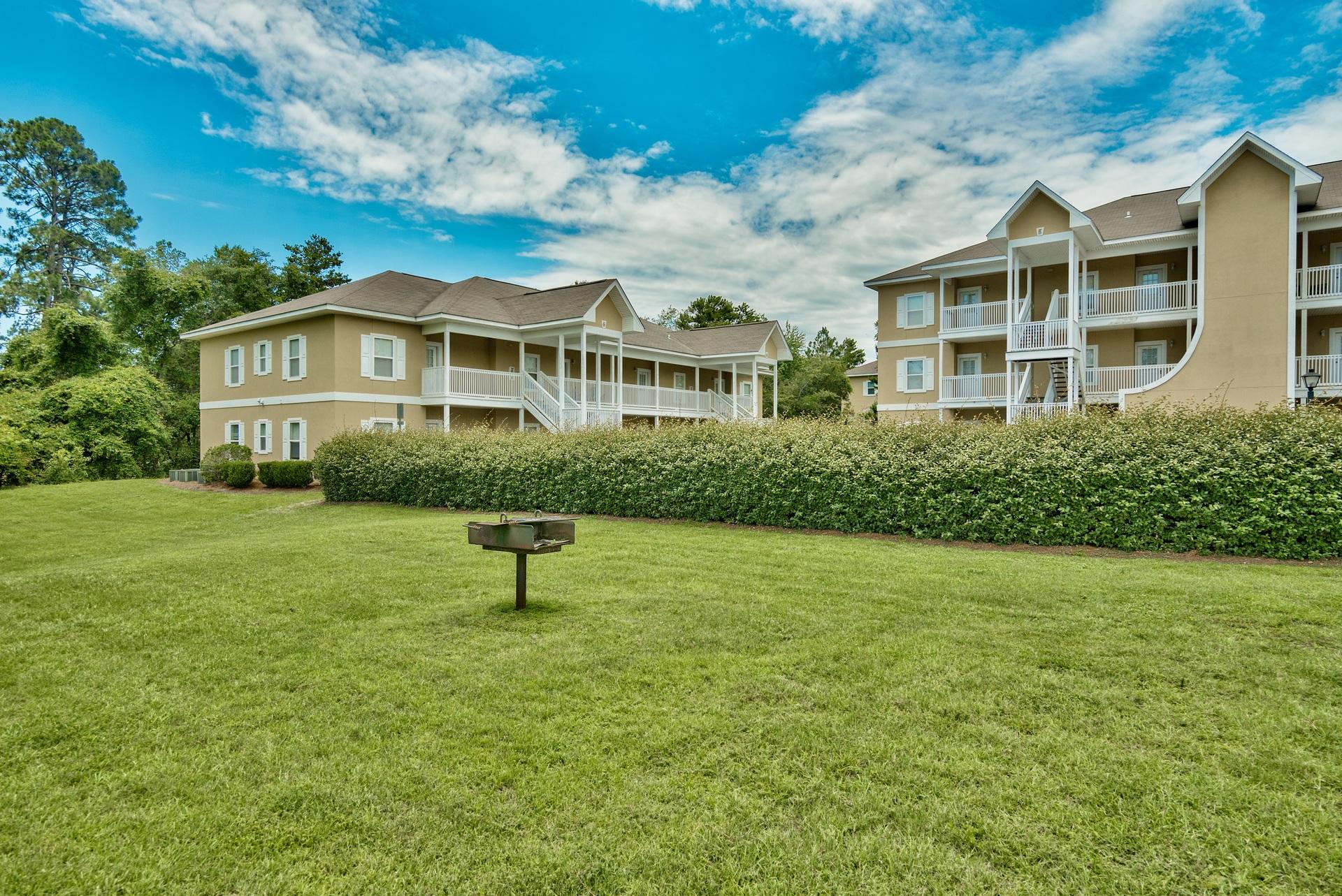 HERON'S WATCH CONDO PH 7 - Residential