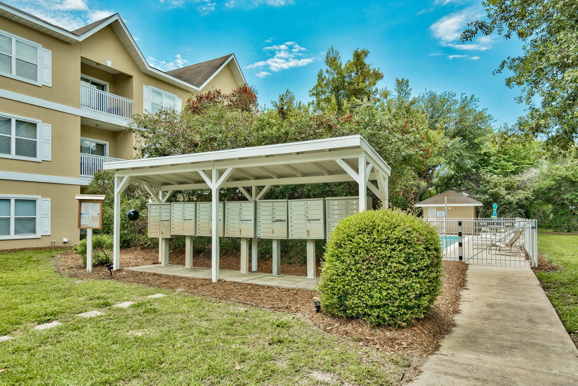 HERON'S WATCH CONDO PH 7 - Residential