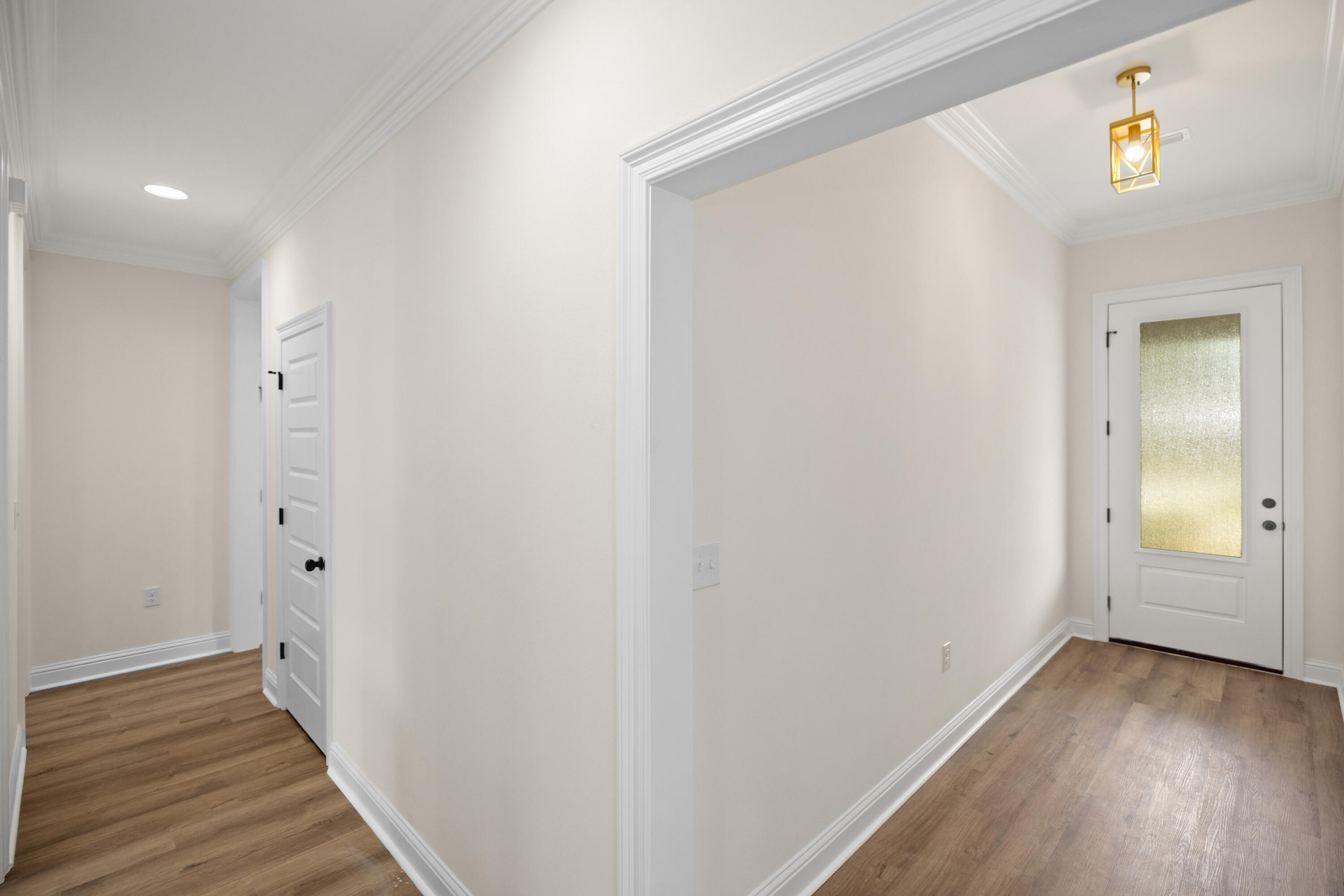 VILLA TASSO TOWN OF - Residential