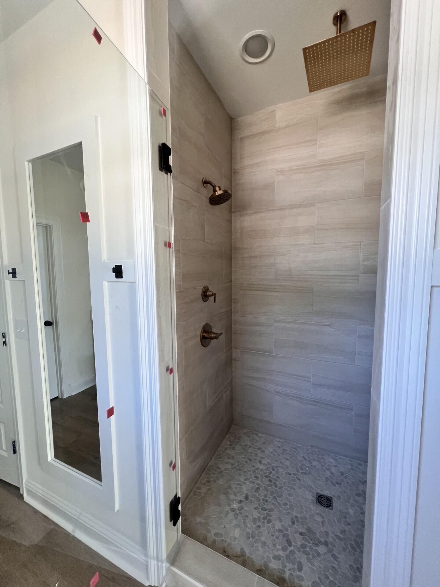 VILLA TASSO TOWN OF - Residential