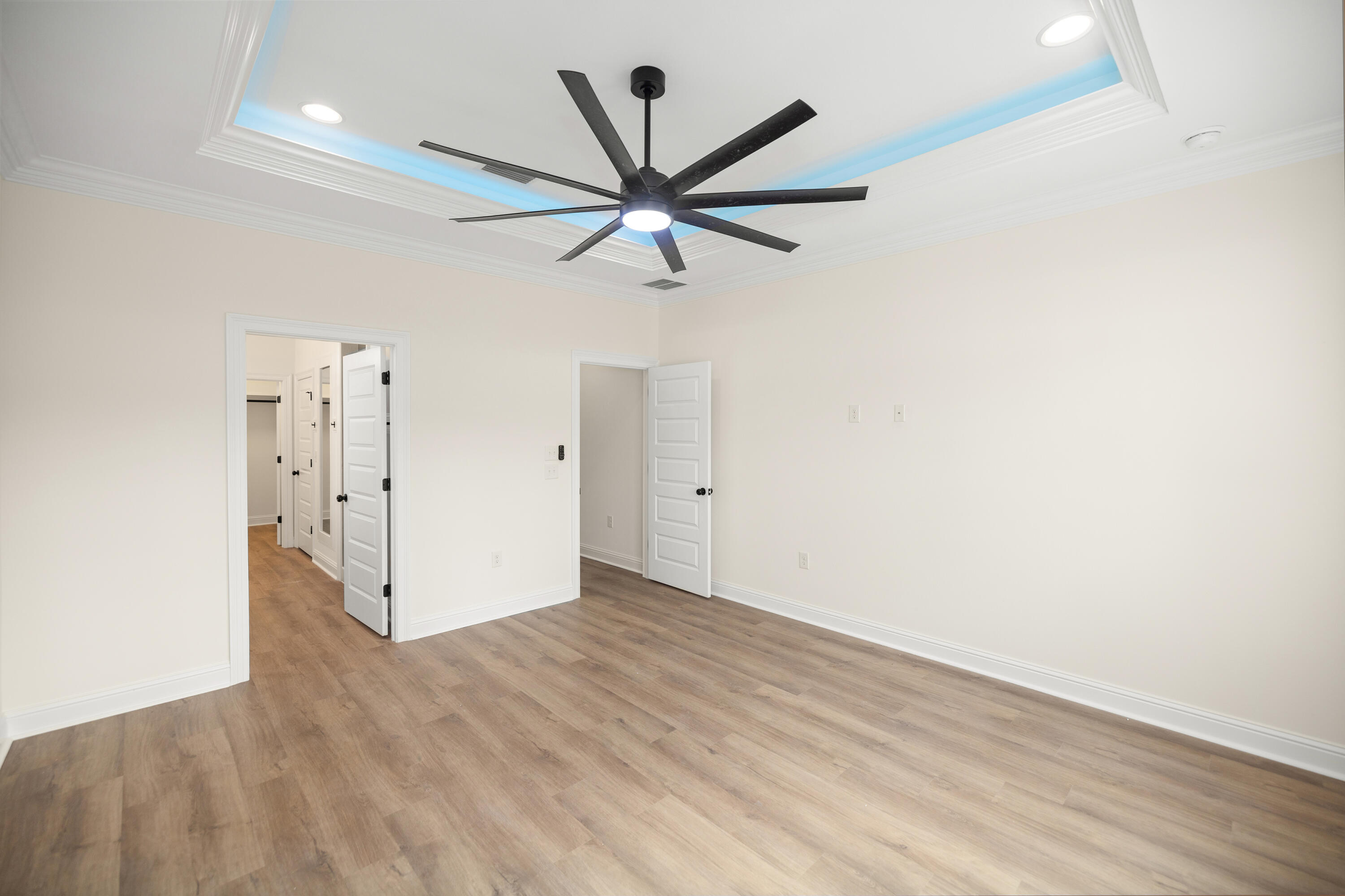 VILLA TASSO TOWN OF - Residential