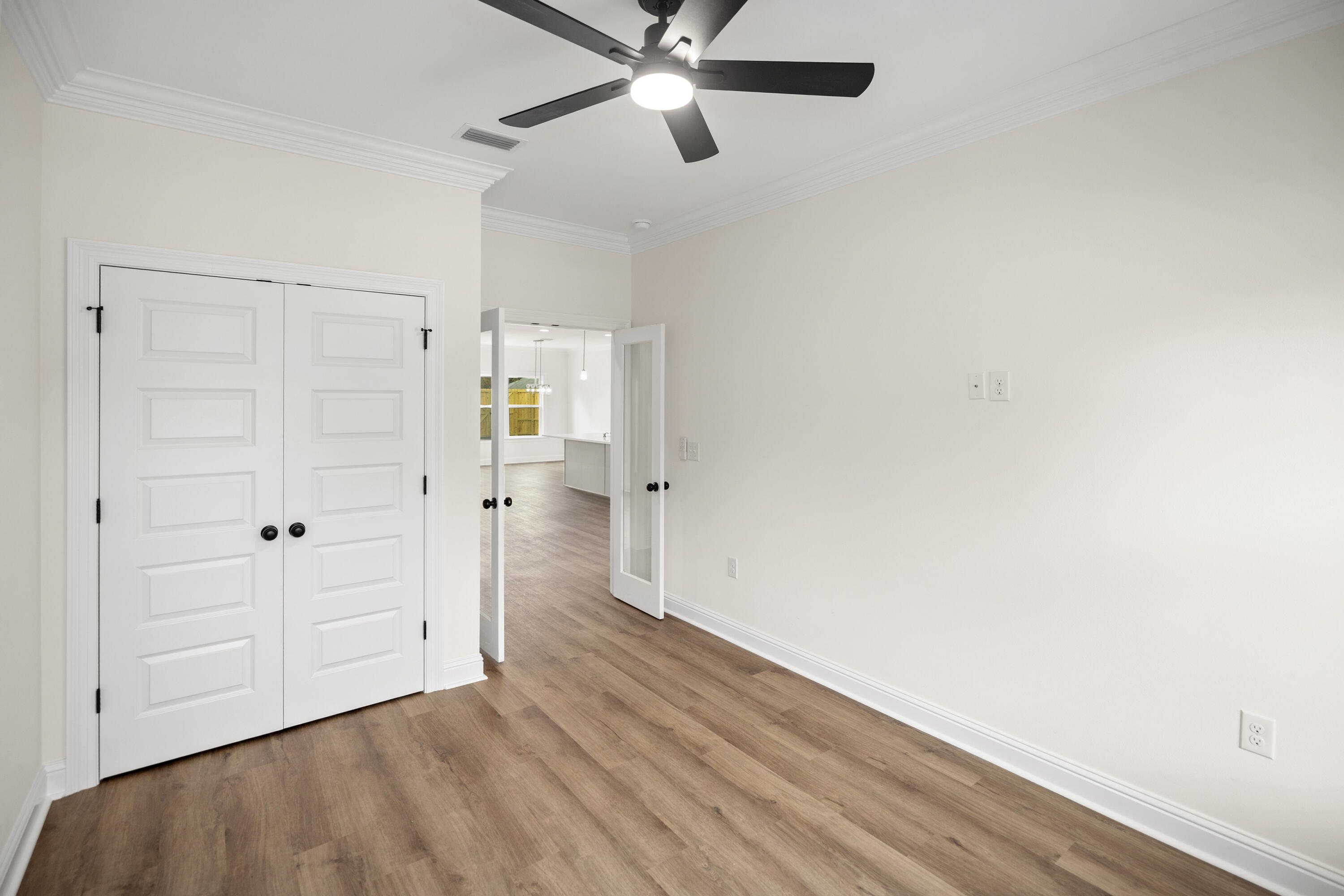 VILLA TASSO TOWN OF - Residential