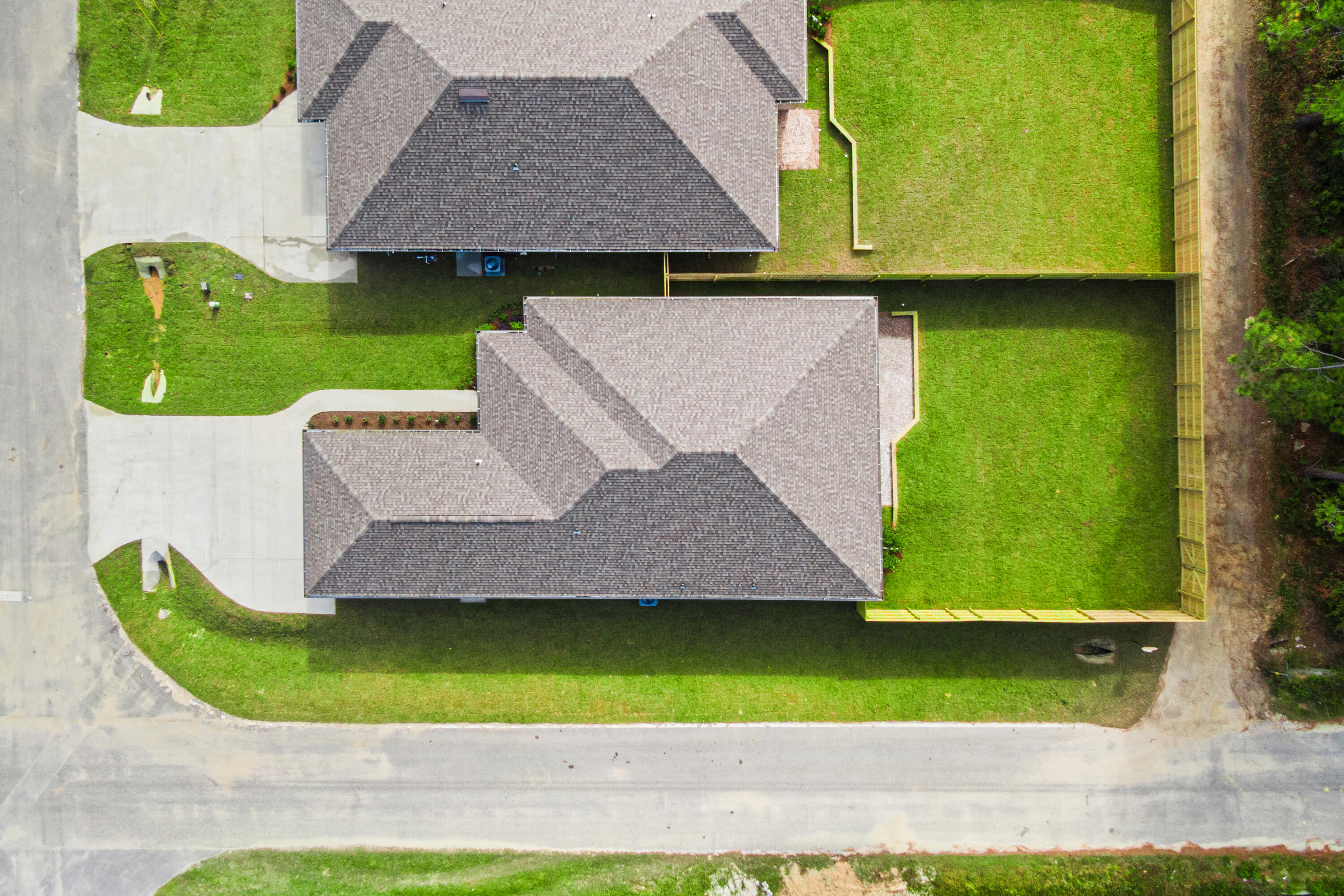 VILLA TASSO TOWN OF - Residential