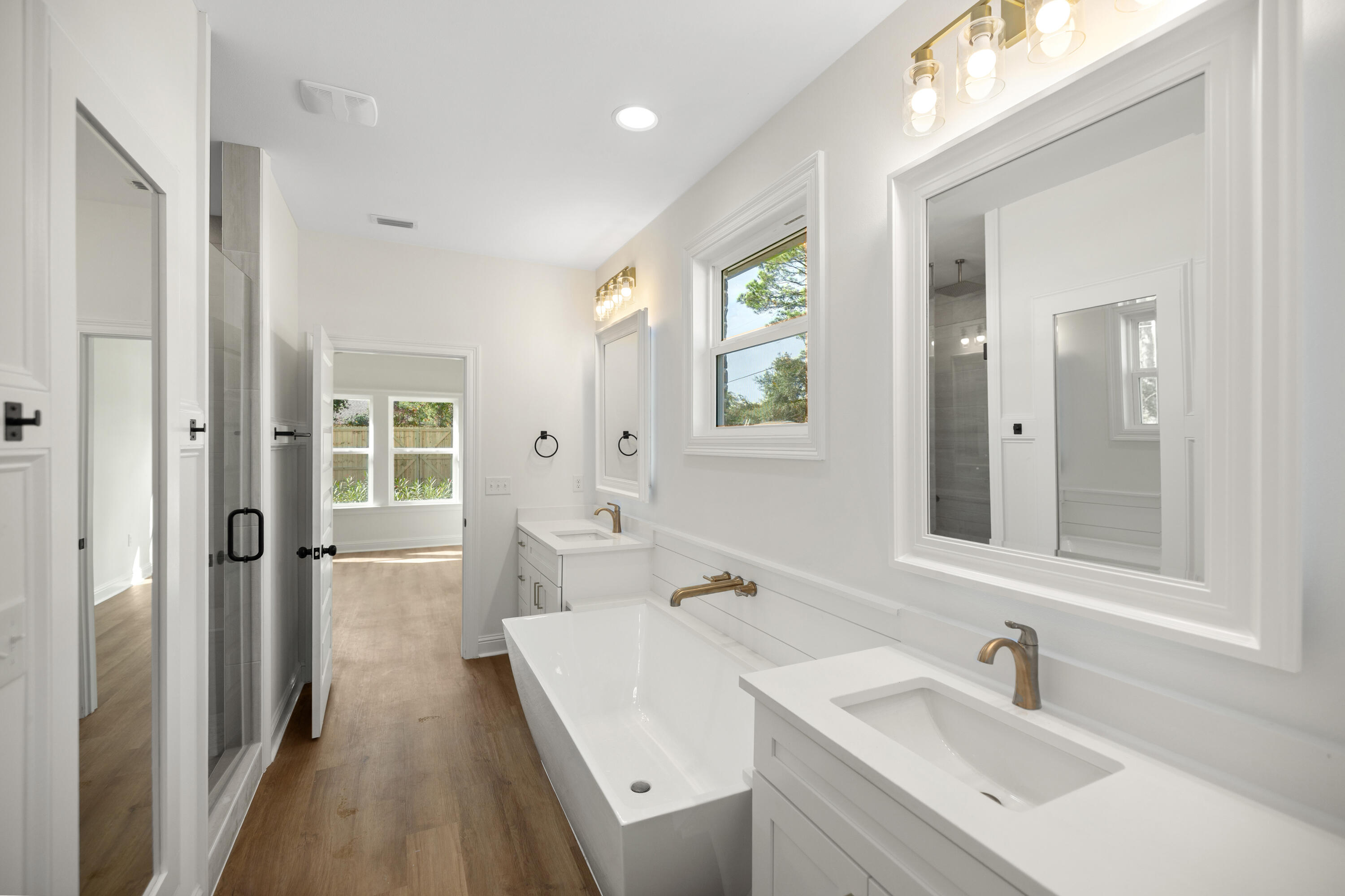 VILLA TASSO TOWN OF - Residential