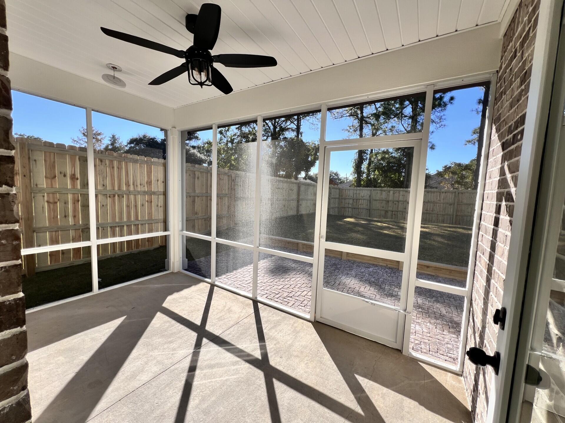 VILLA TASSO TOWN OF - Residential