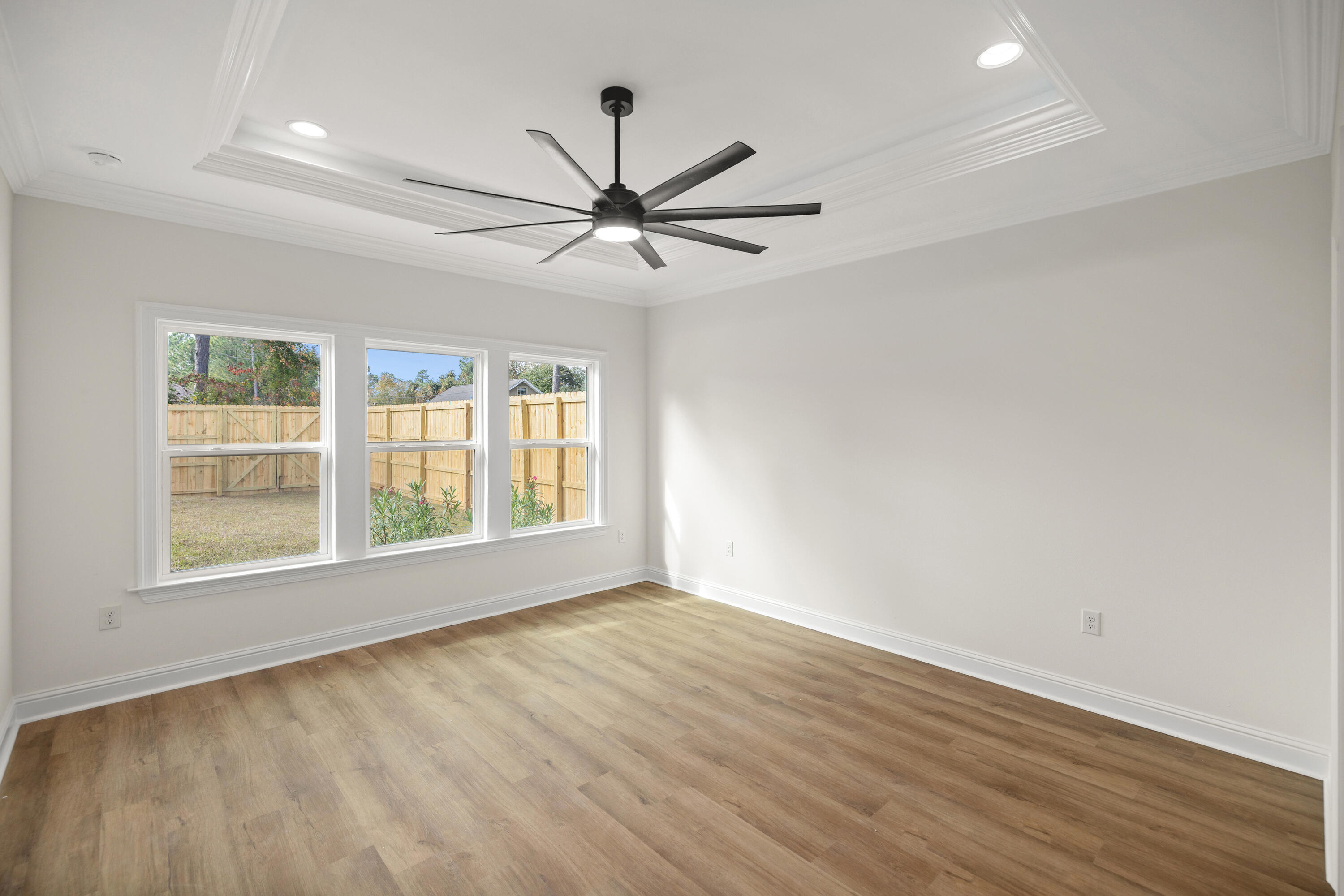 VILLA TASSO TOWN OF - Residential